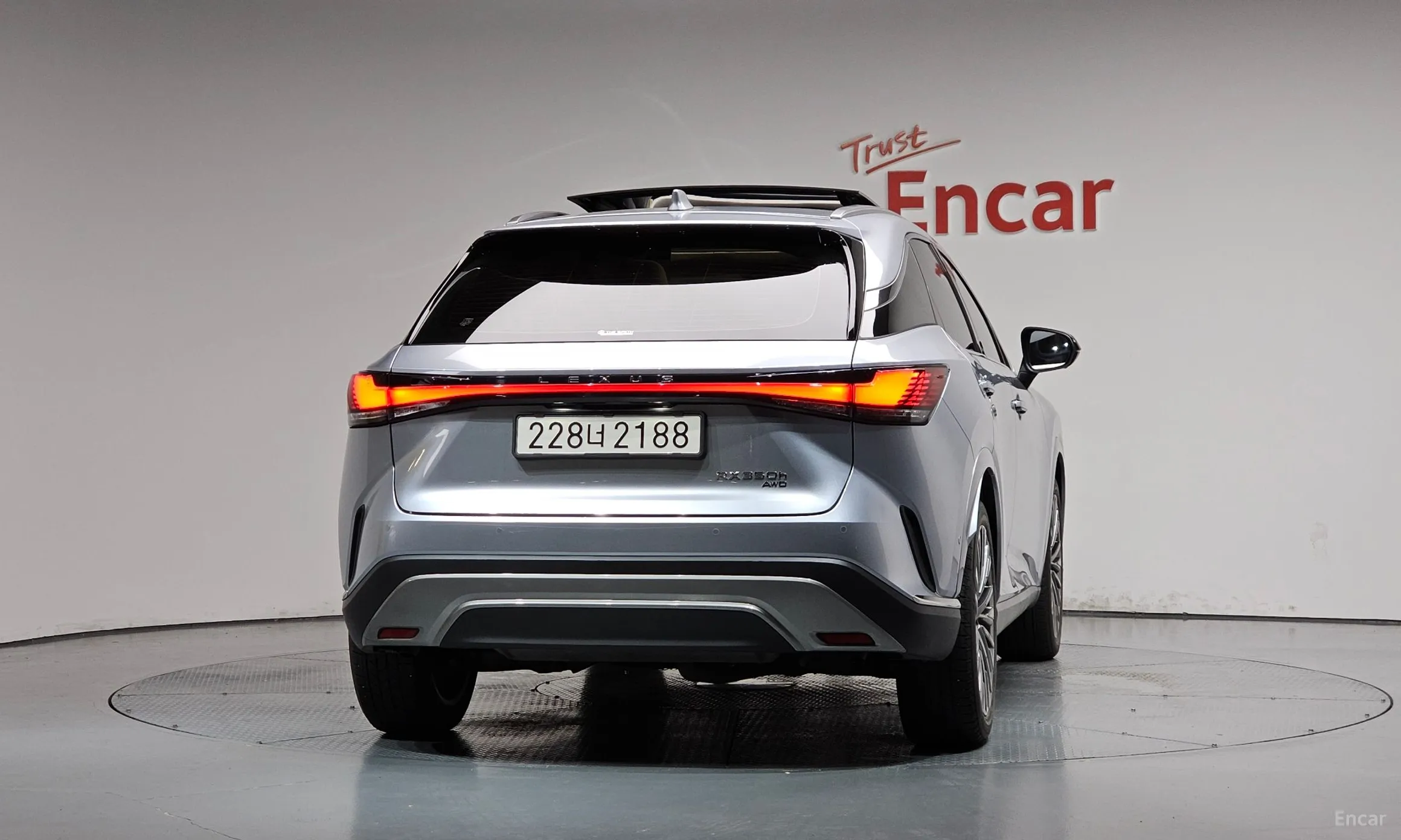 Lexus RX350h 5th Generation превью 4