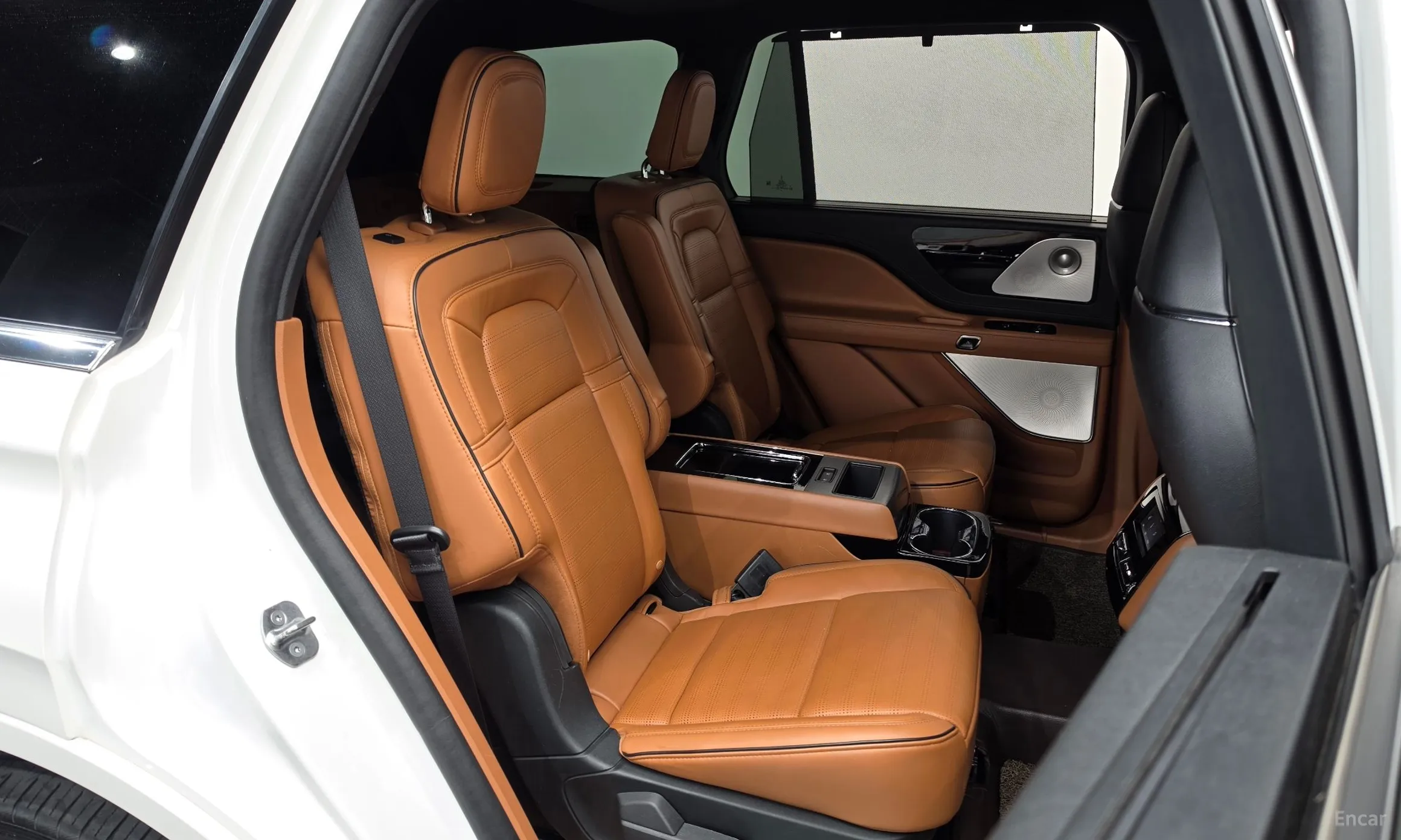 Lincoln Aviator 2nd Generation превью 12