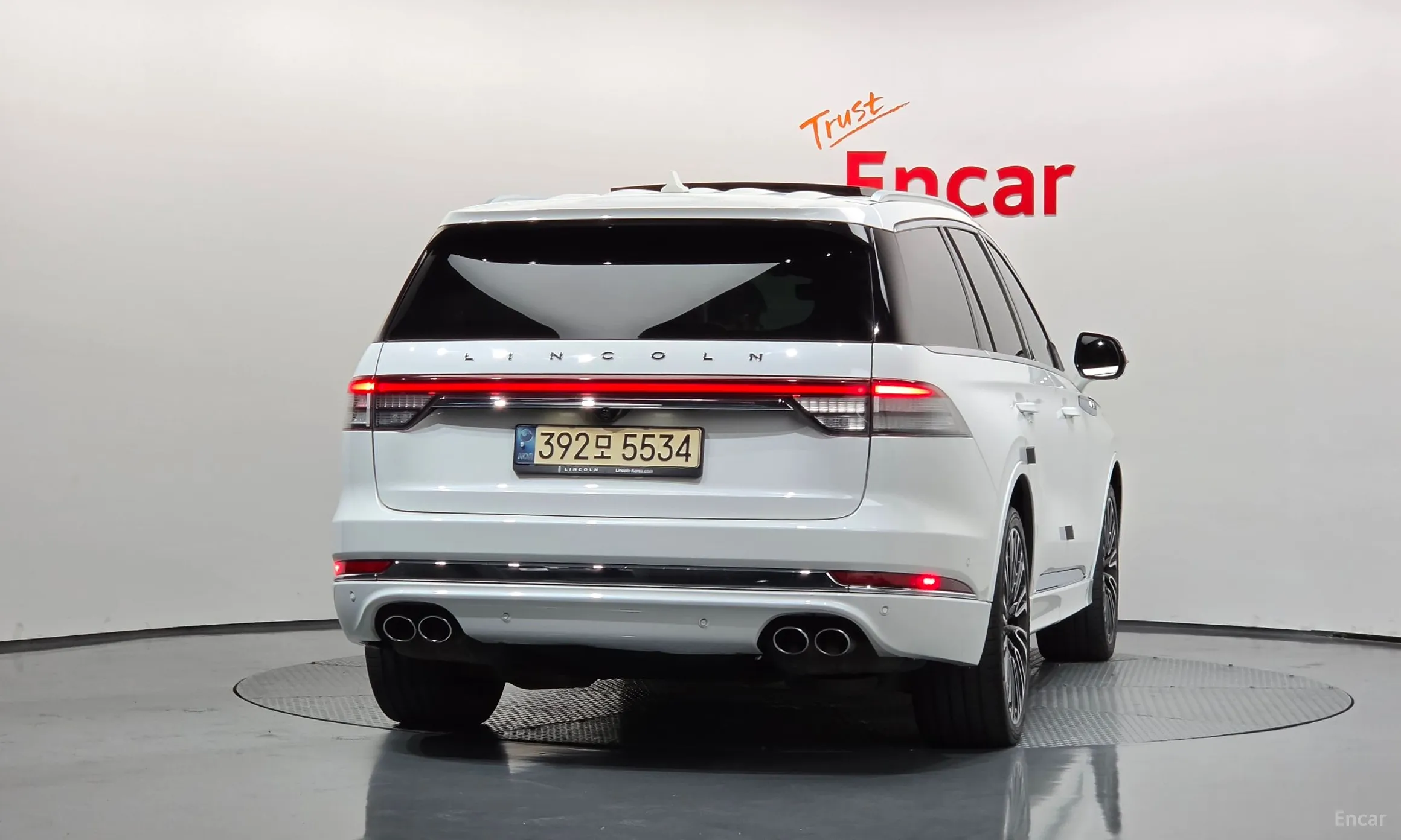 Lincoln Aviator 2nd Generation превью 4