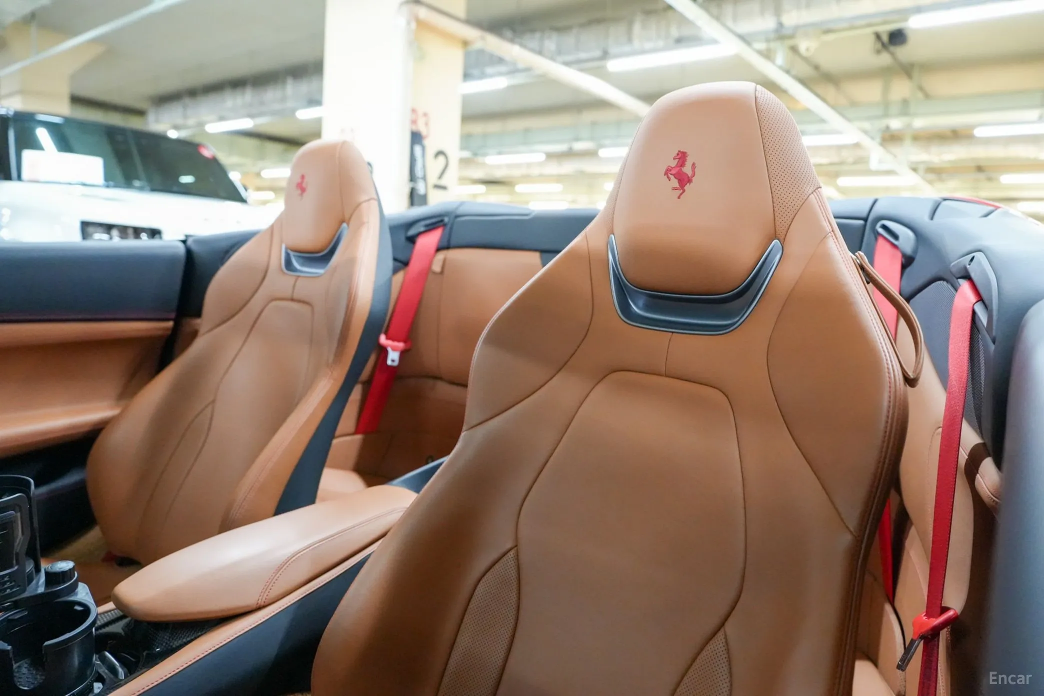 Ferrari Portofino превью 16