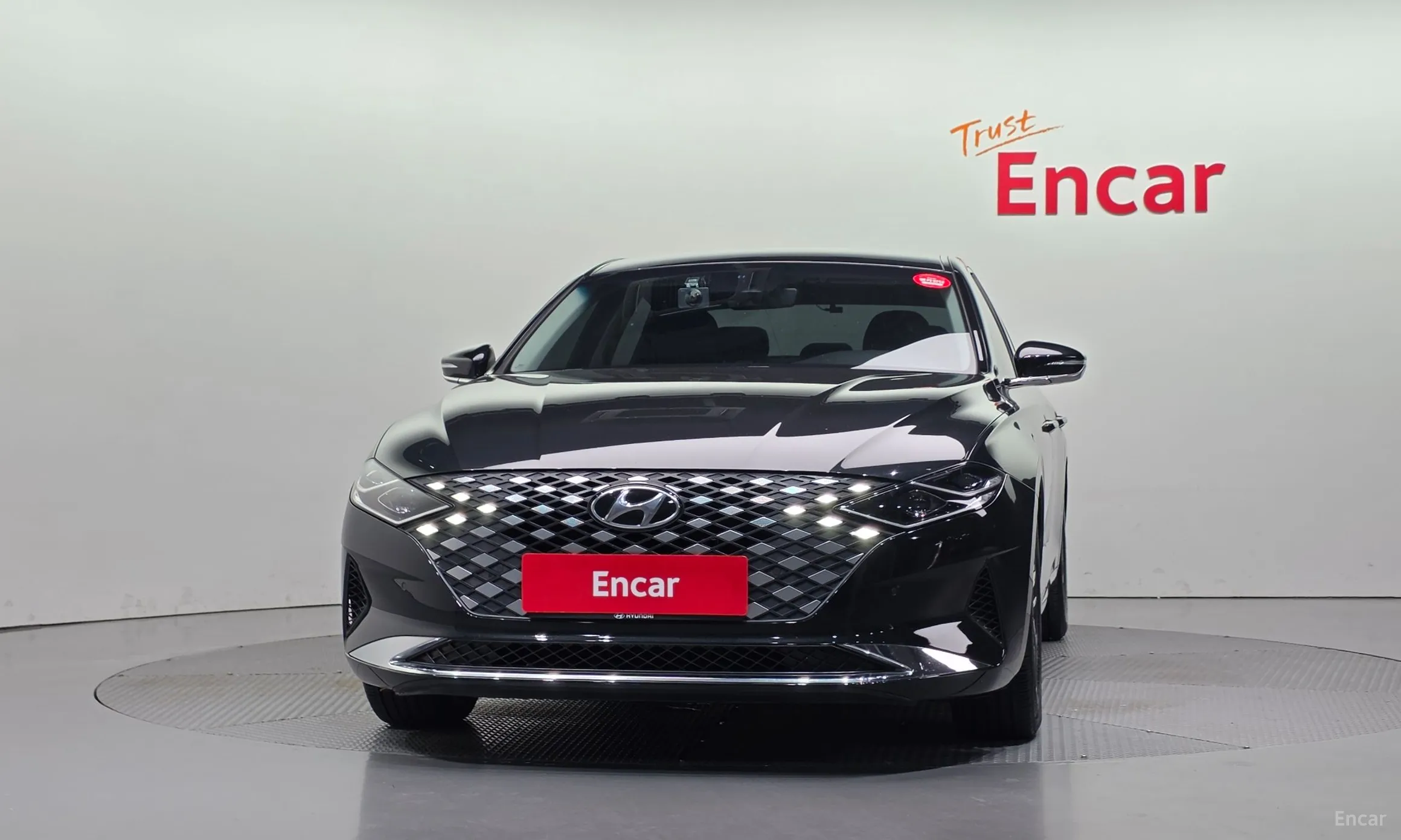 Hyundai Grandeur IG превью 3