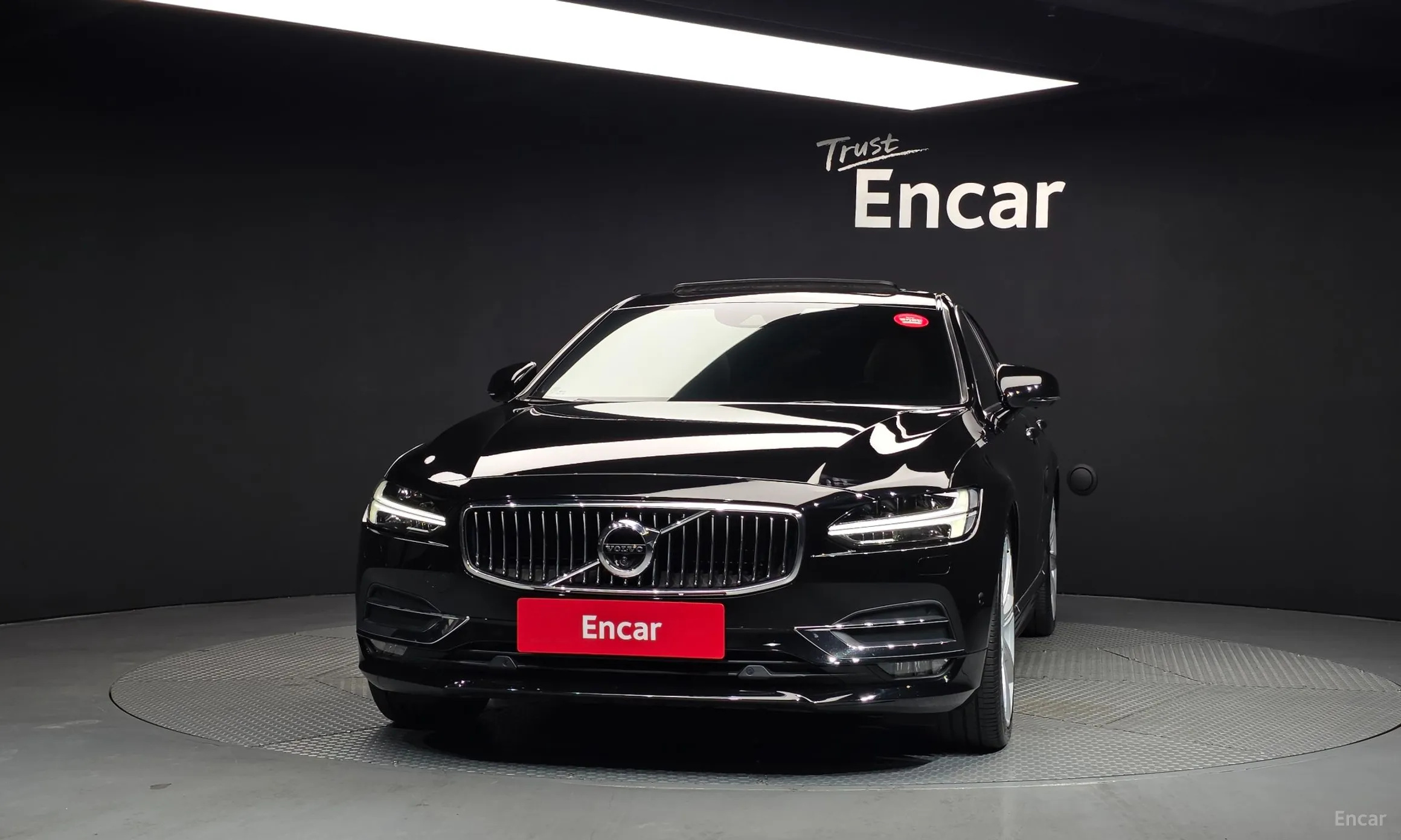Volvo S90 превью 3