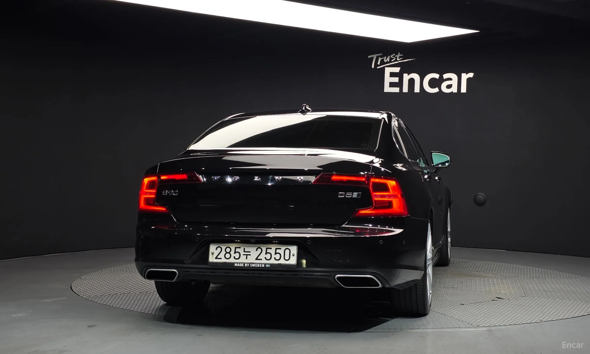 Volvo S90 превью 4