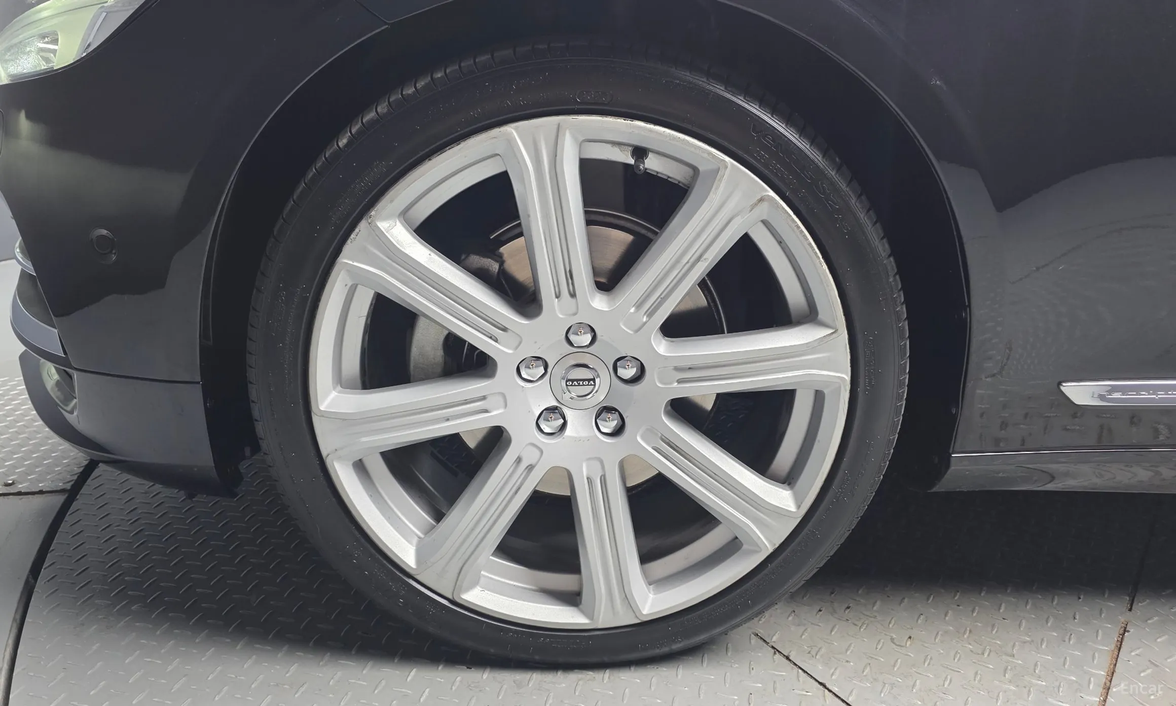 Volvo S90 превью 5