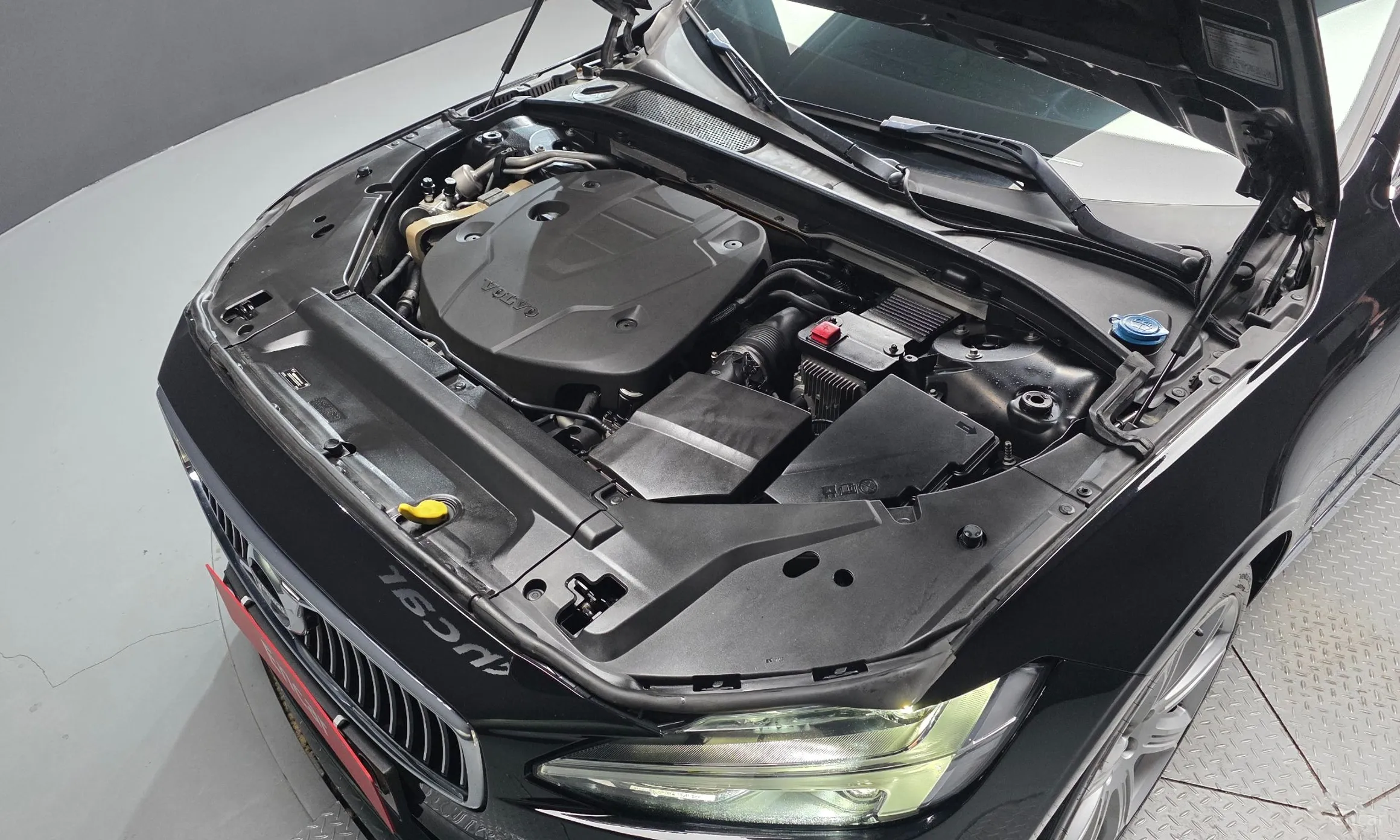 Volvo S90 превью 6
