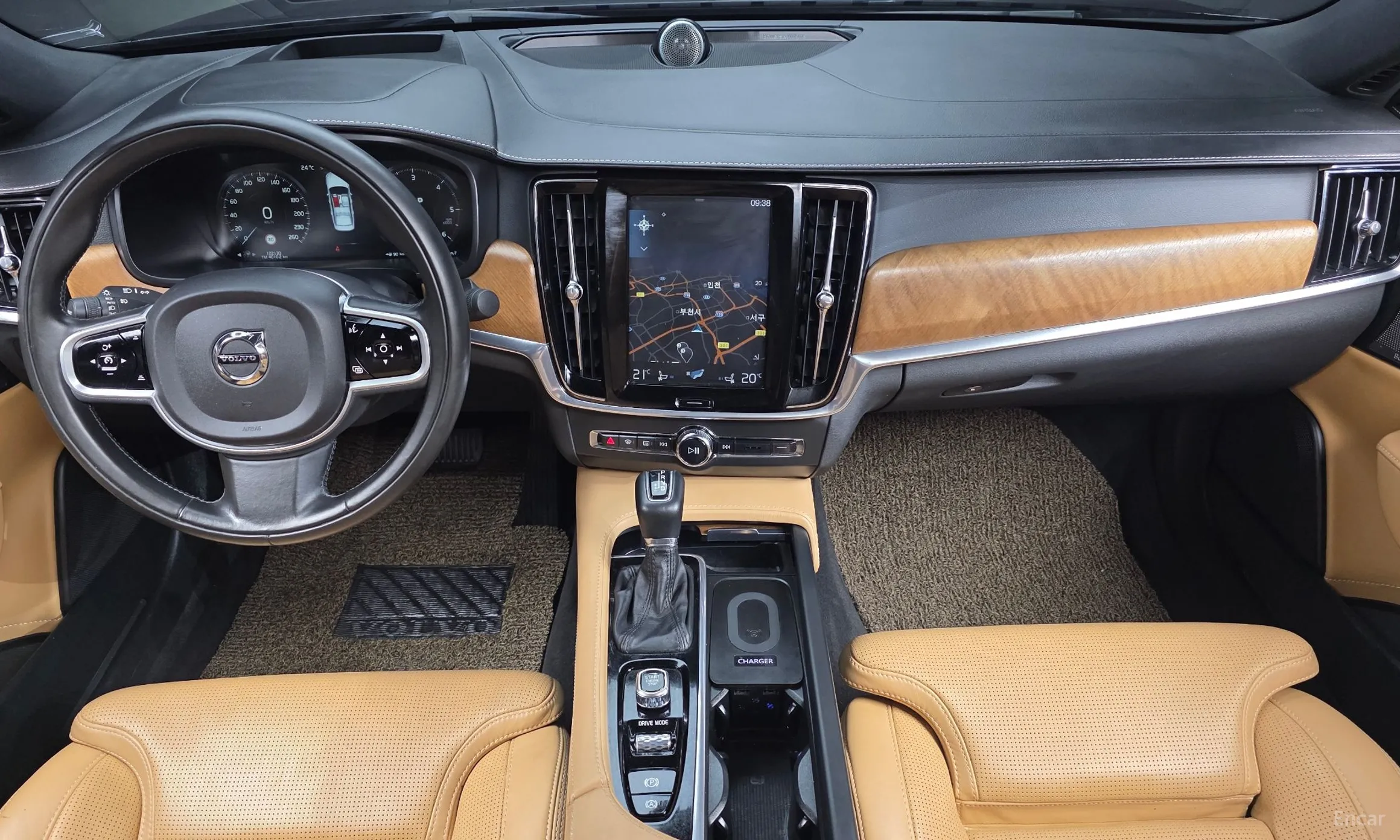 Volvo S90 превью 7