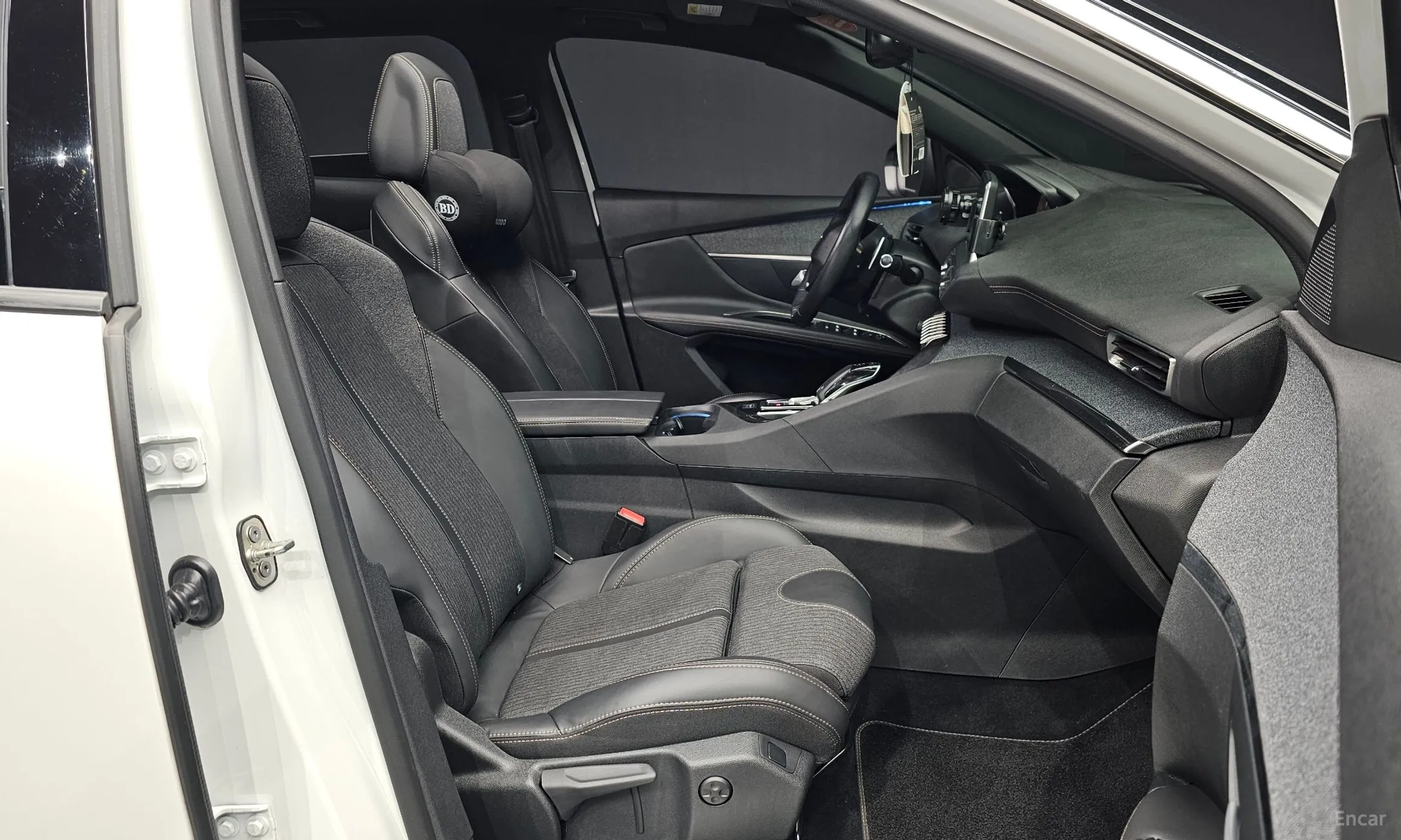 Peugeot 3008 2nd generation превью 11