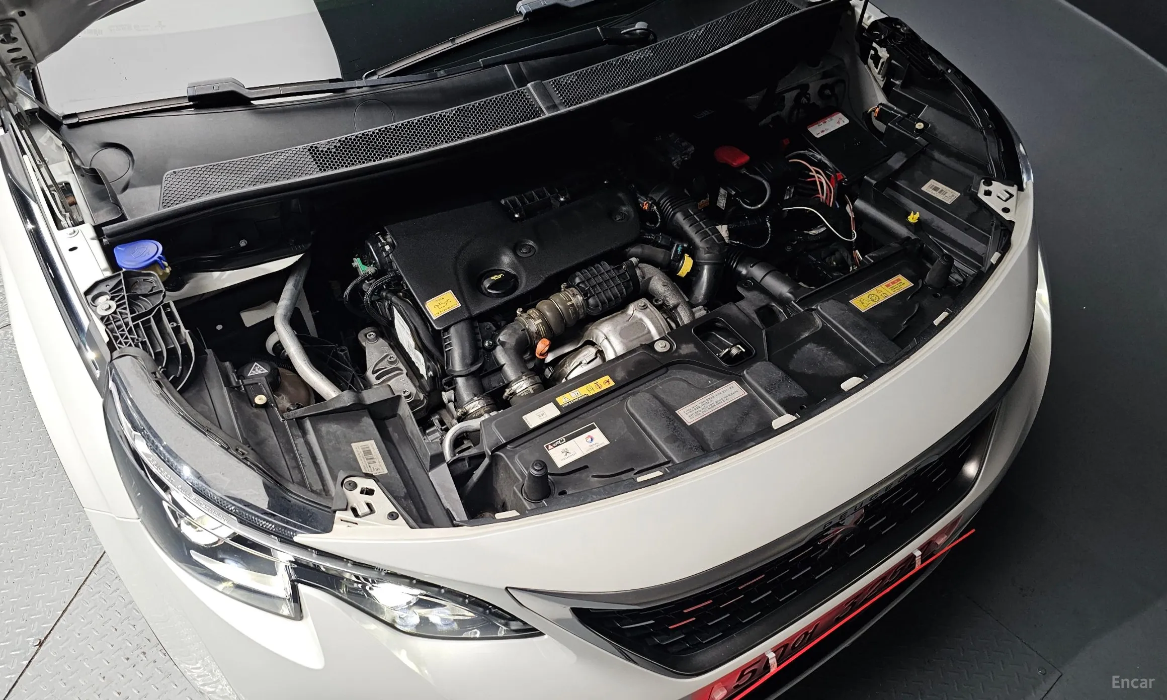 Peugeot 3008 2nd generation превью 6