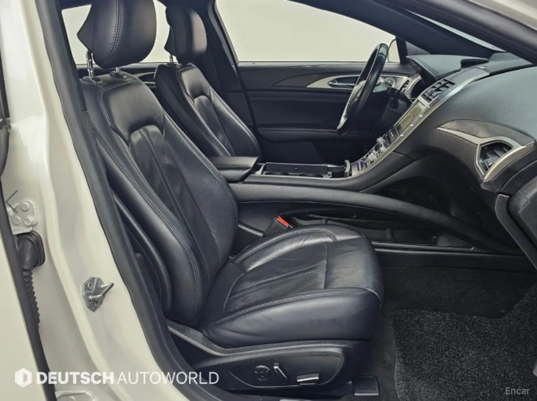Lincoln New MKZ превью 10