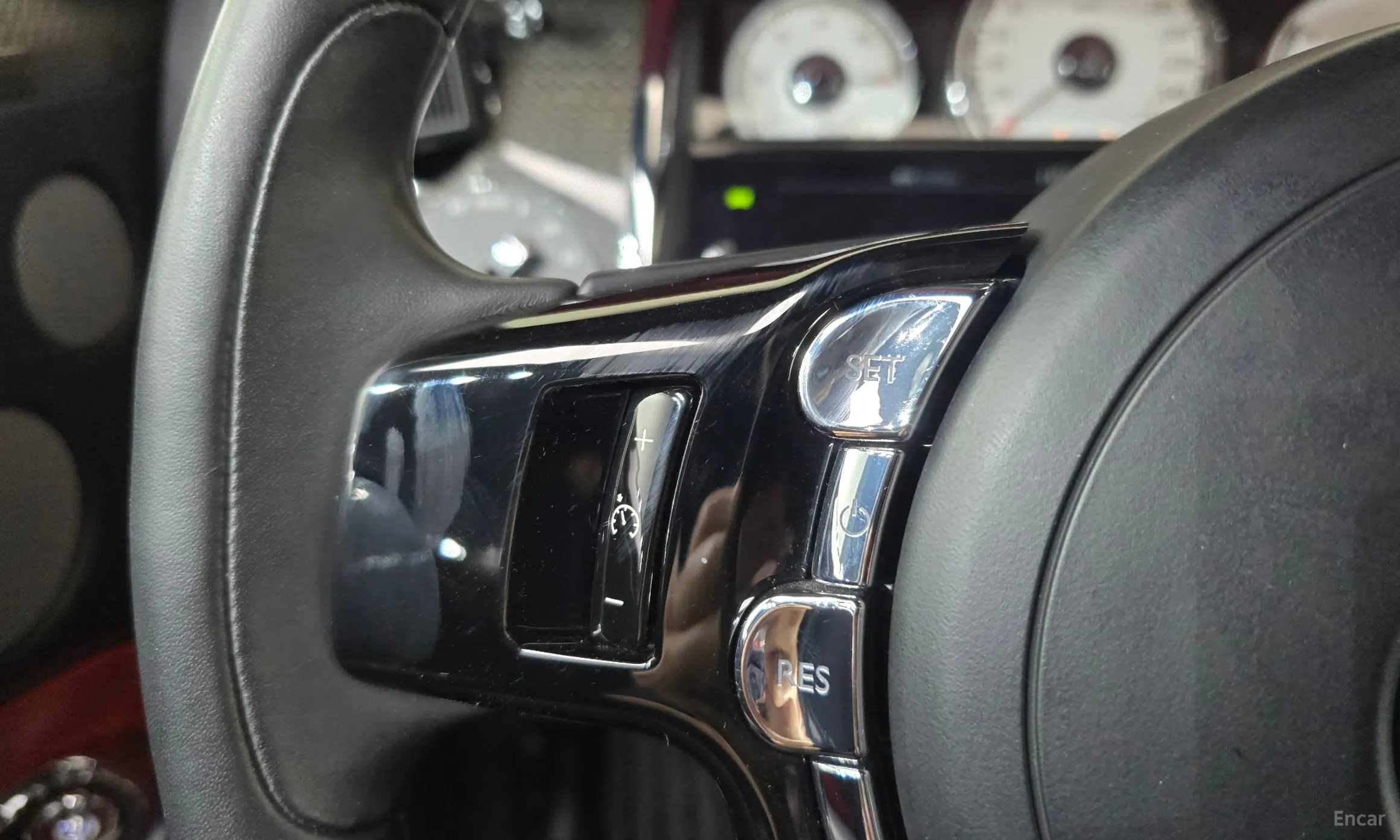 Rolls-Royce Ghost превью 18