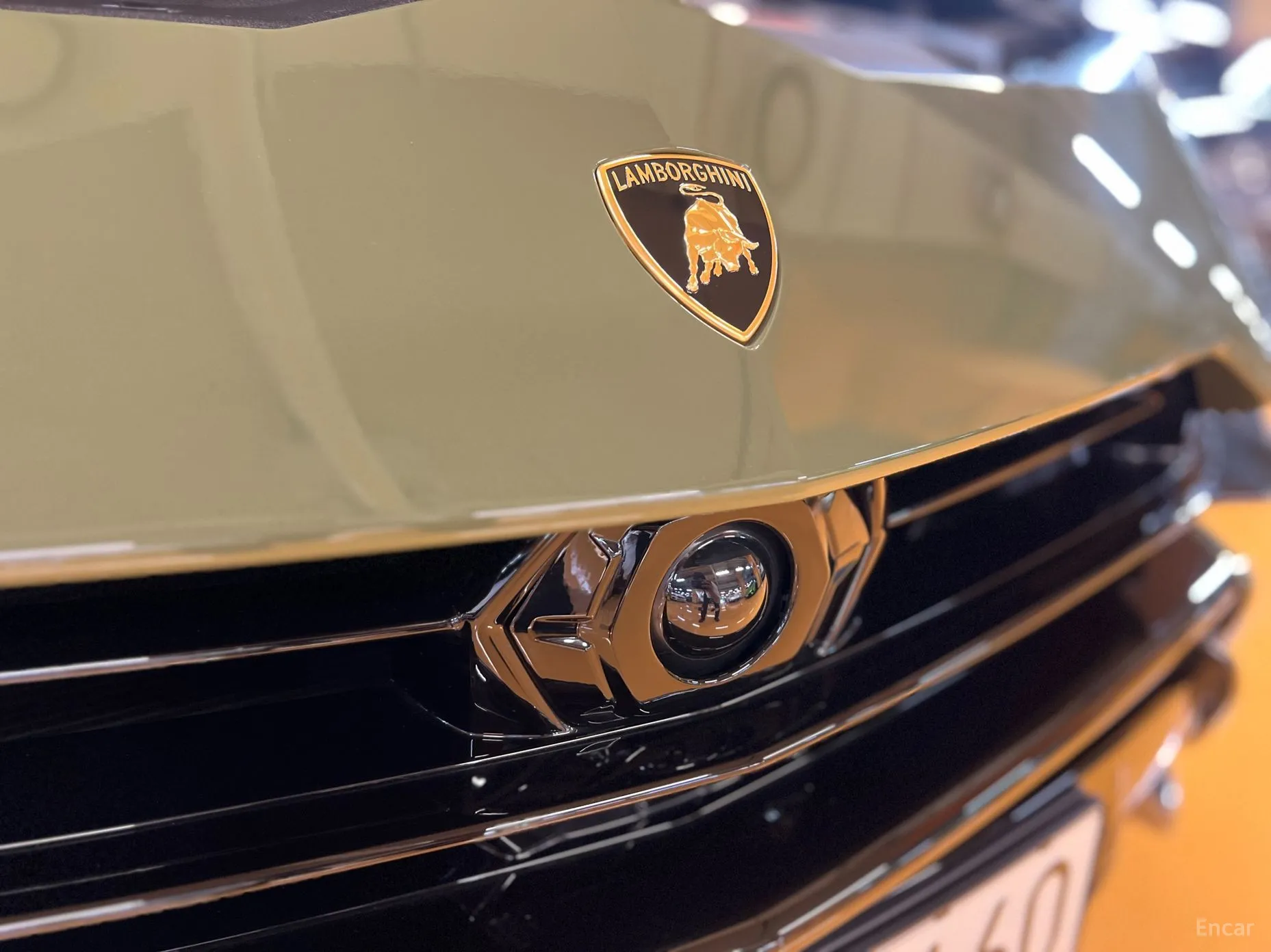 Lamborghini Urus превью 17
