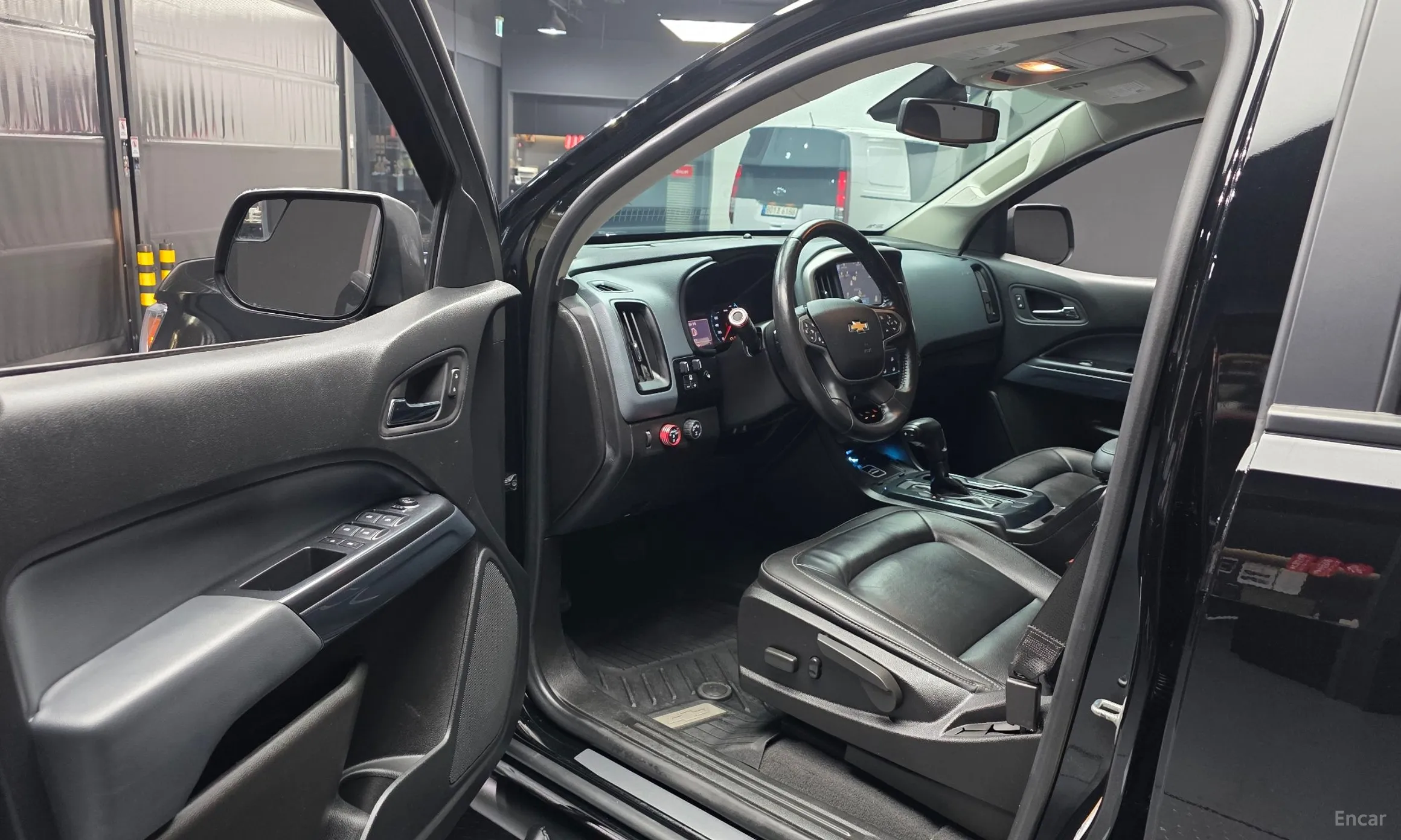Chevrolet (GM Daewoo) Real New Colorado превью 10