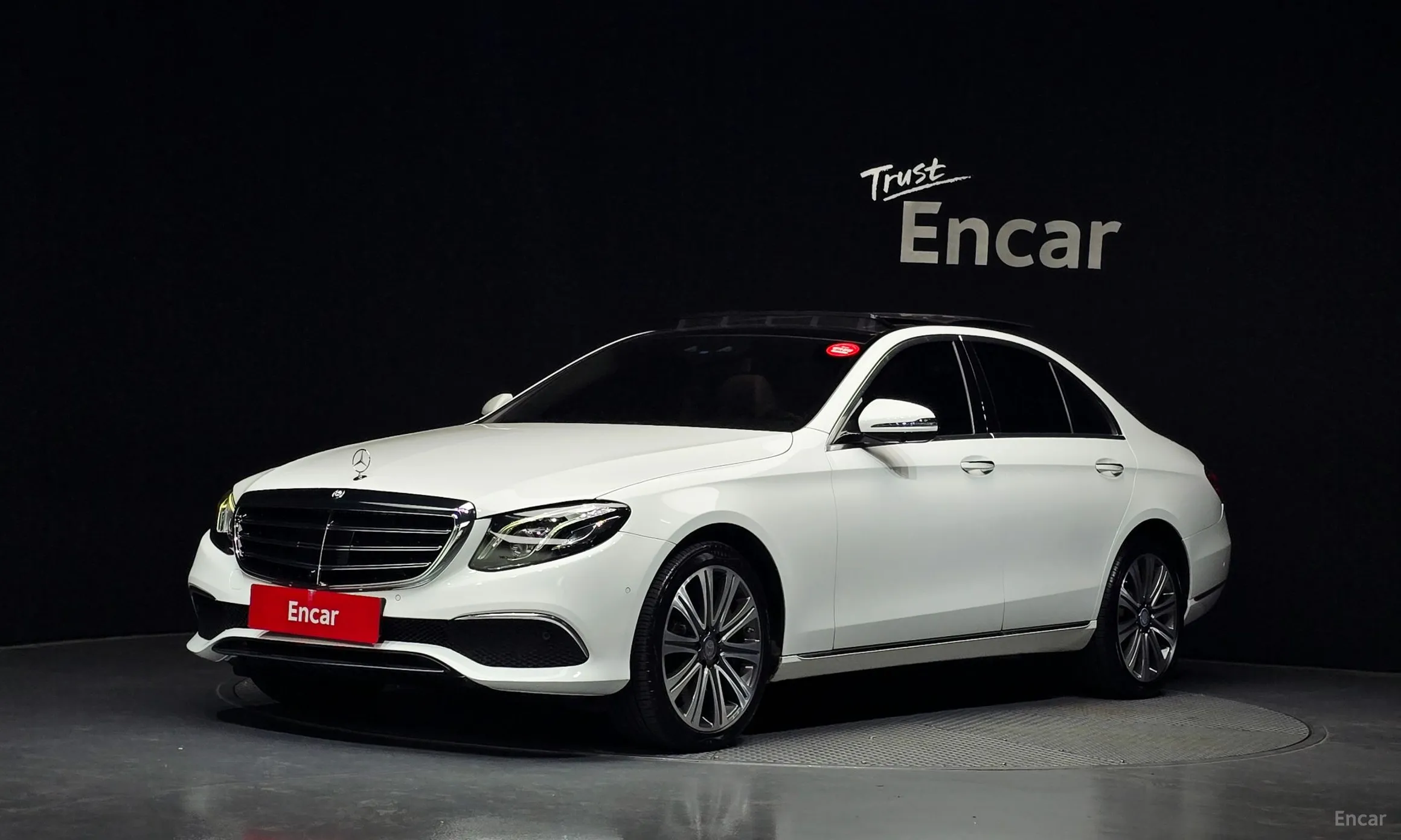Mercedes Benz E-Class W213