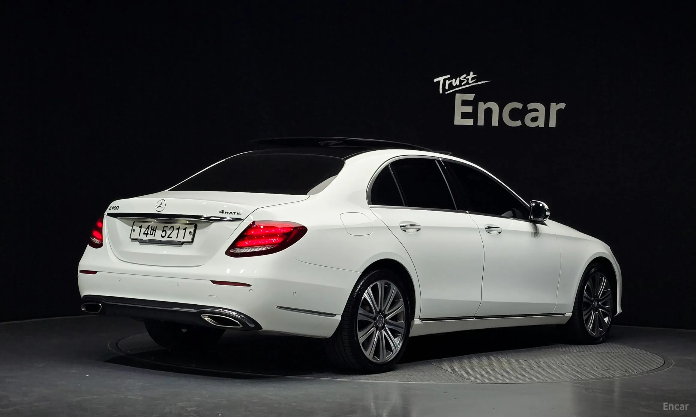 Mercedes Benz E-Class W213