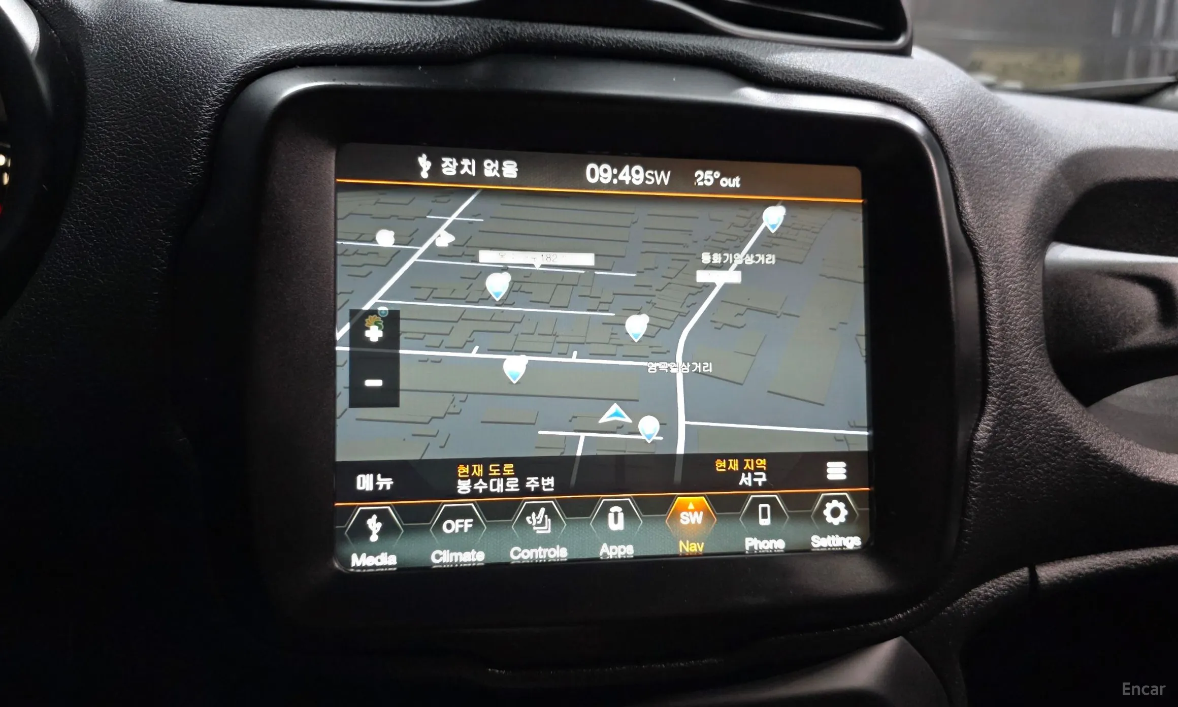 Jeep Renegade превью 14