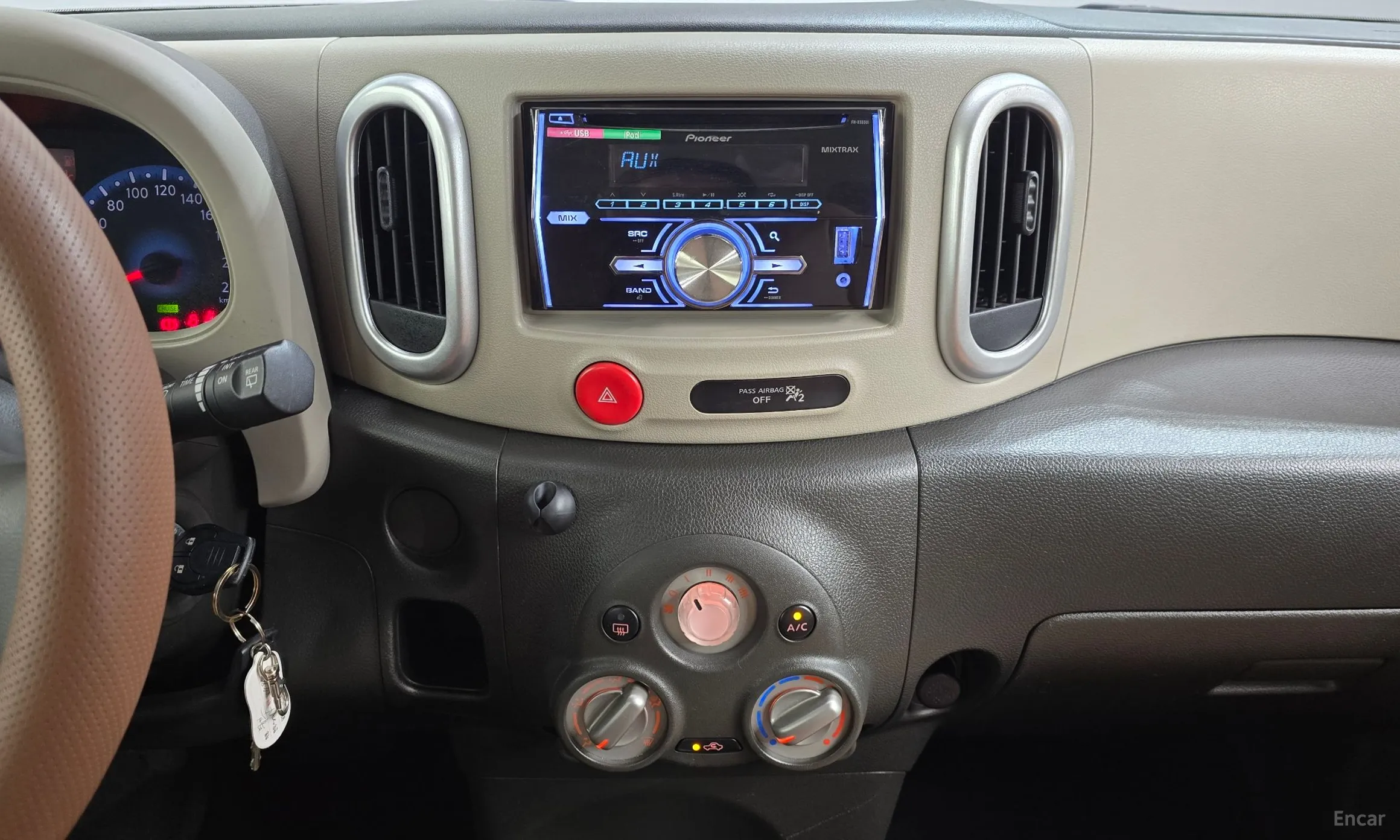 Nissan Cube превью 12
