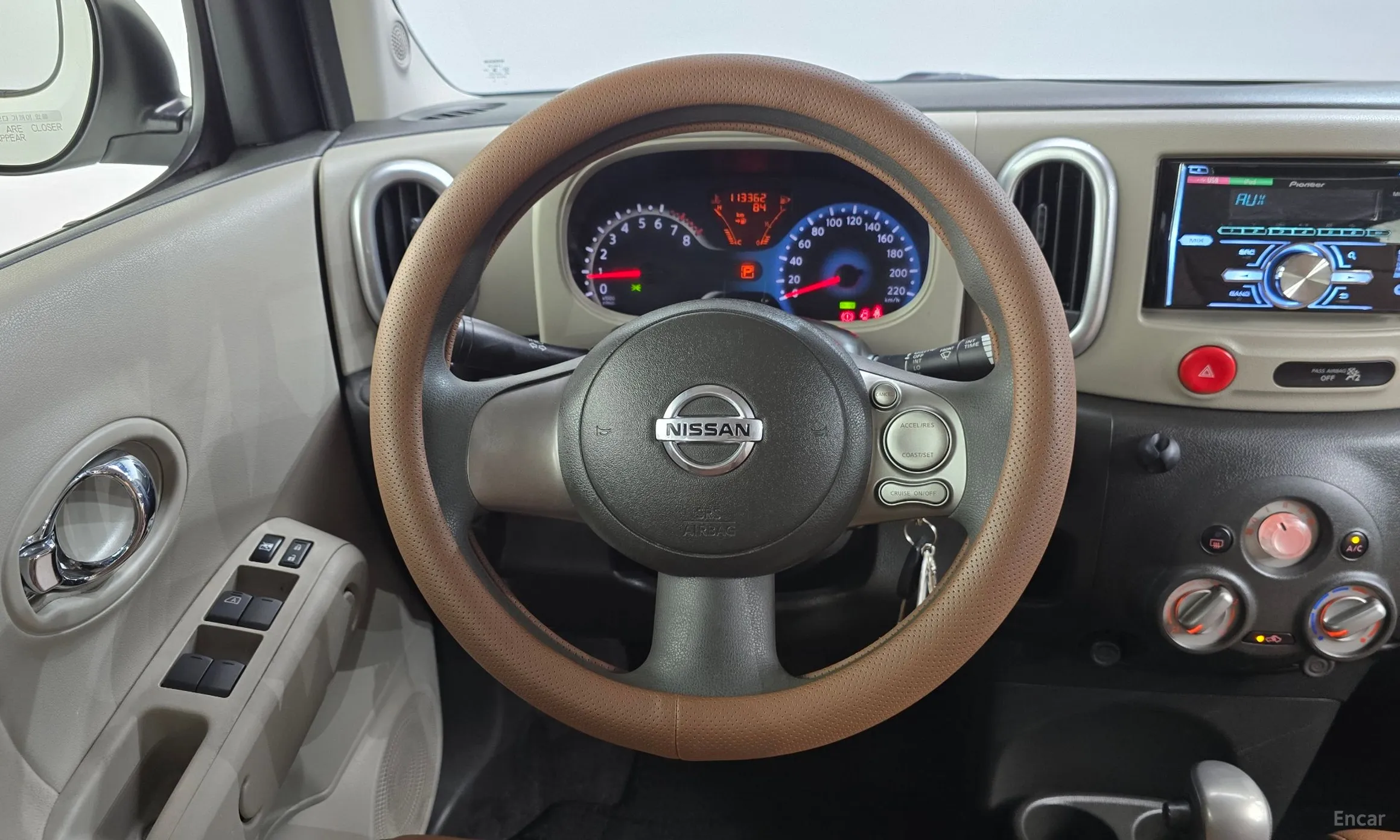 Nissan Cube превью 13