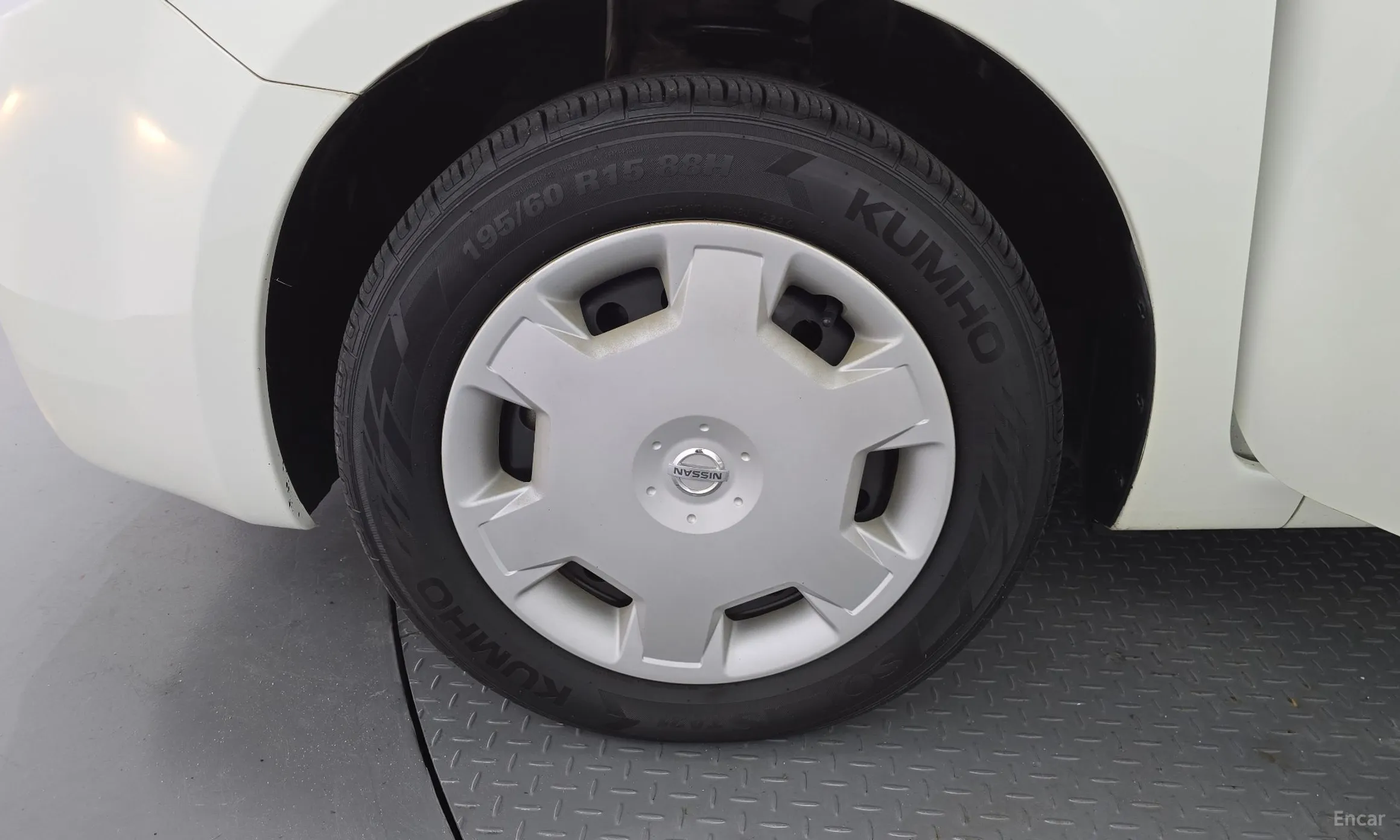 Nissan Cube превью 5
