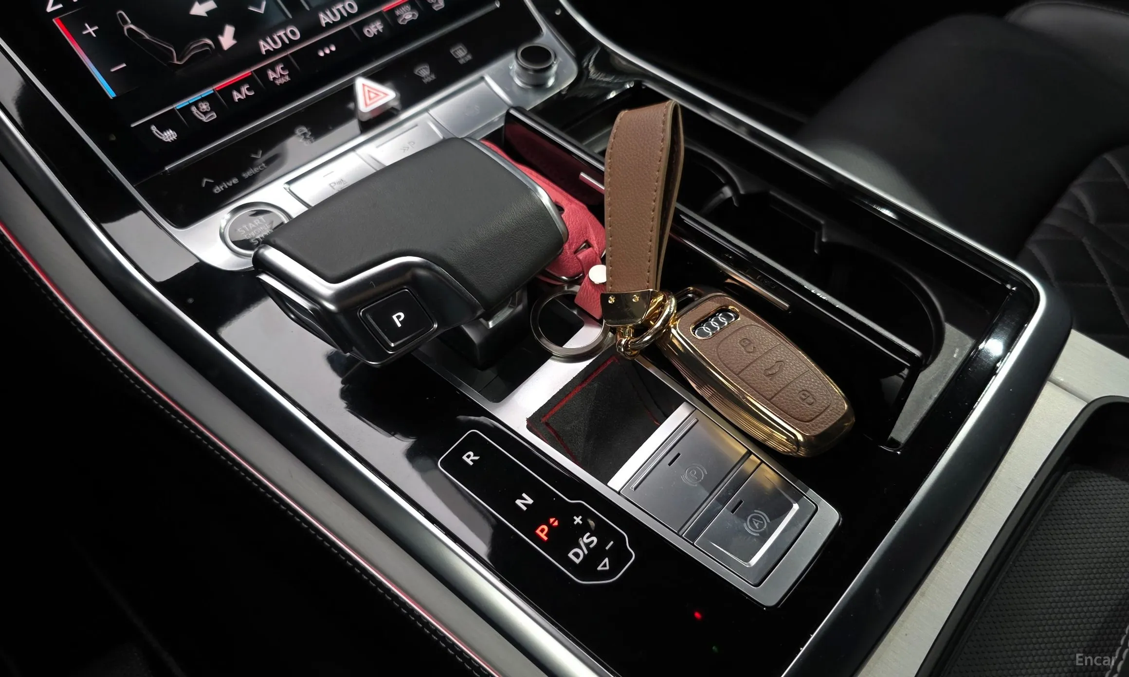 Audi Q8 (4M) превью 9