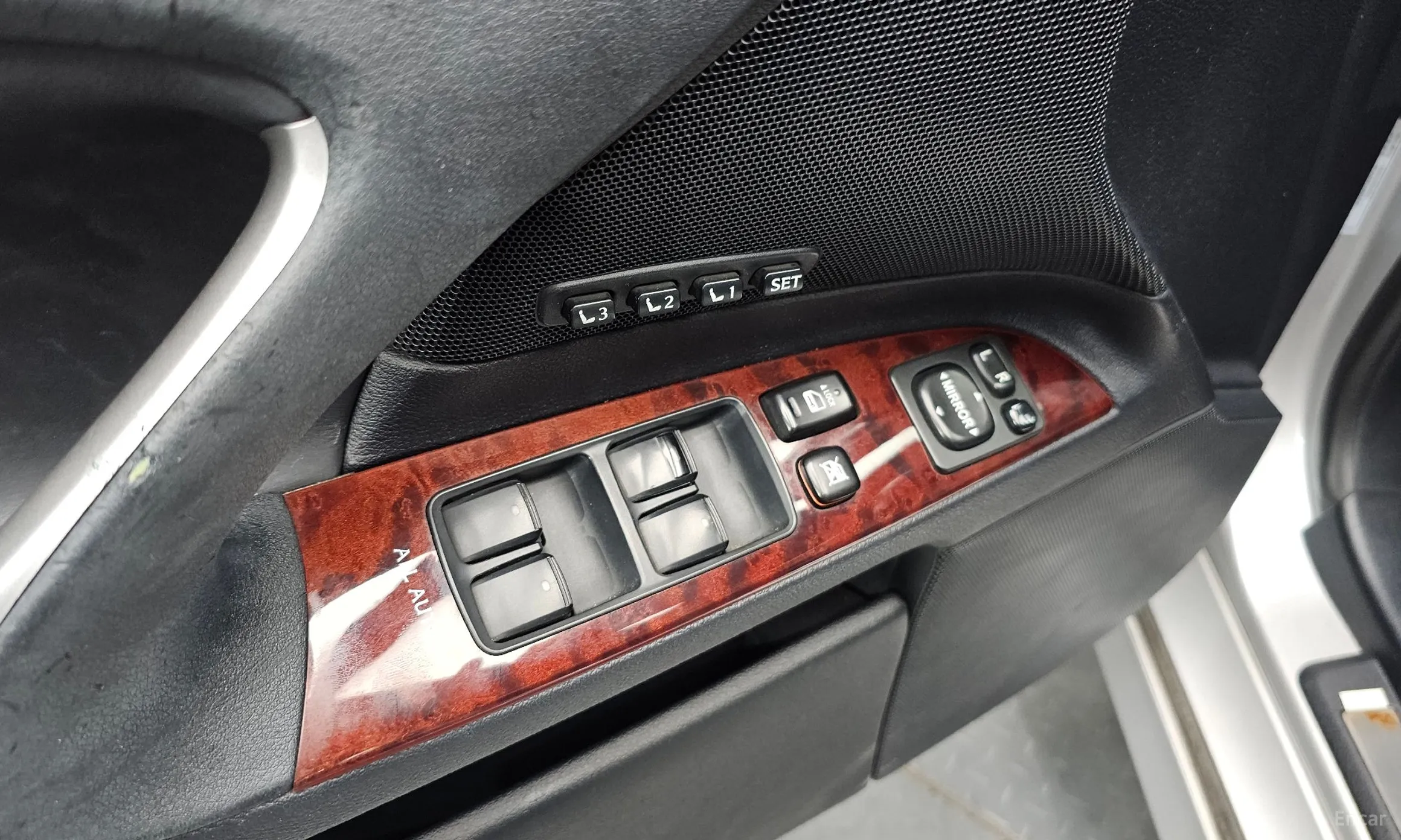 Lexus IS250 превью 18