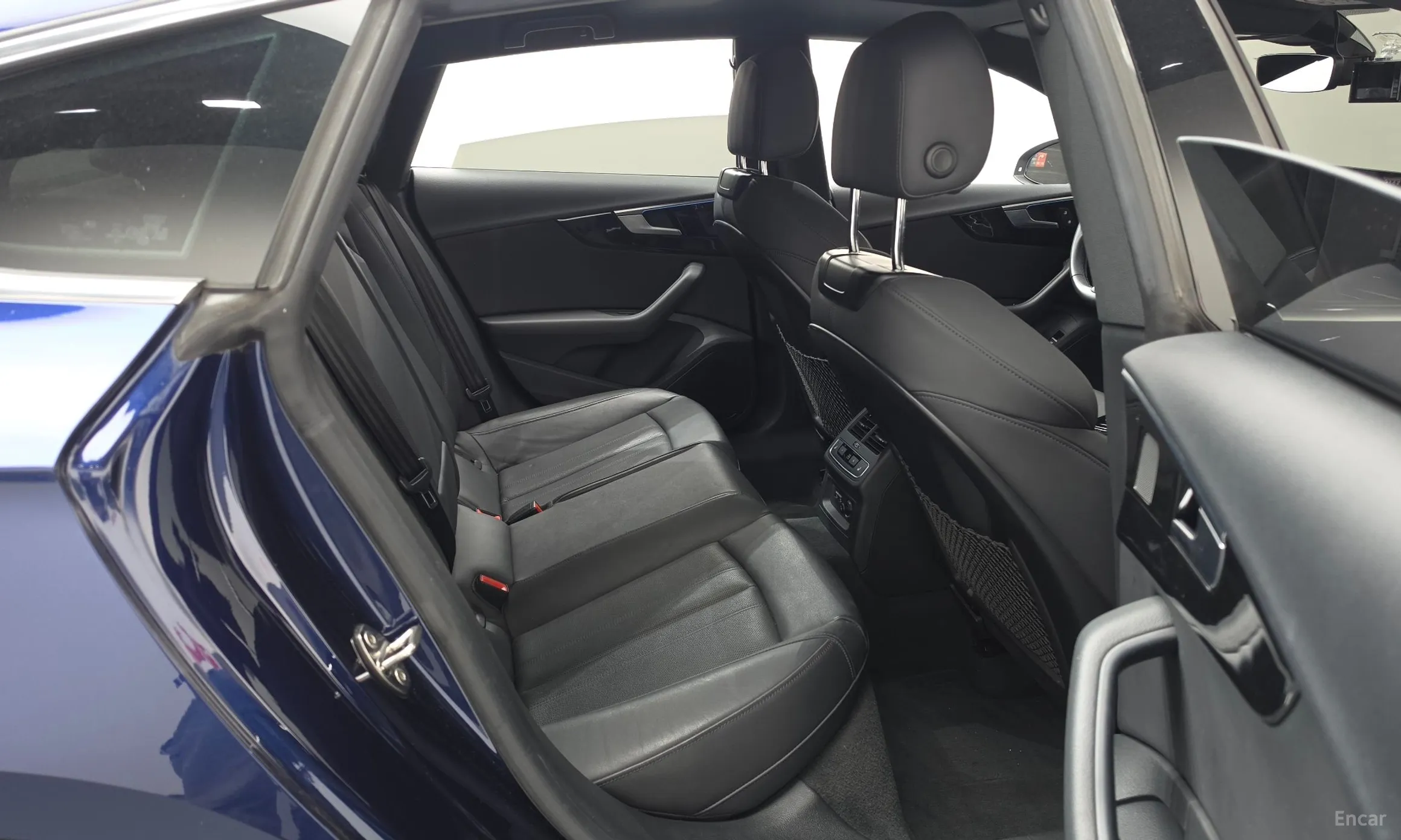 Audi A5 (F5) превью 11