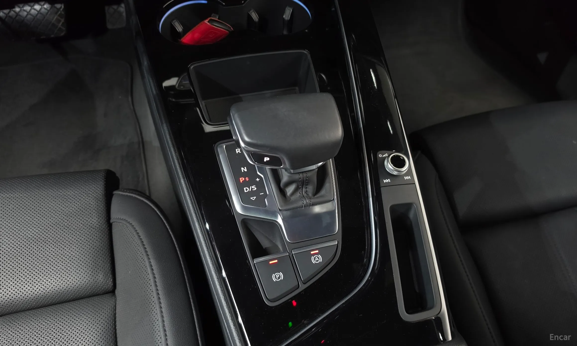 Audi A5 (F5) превью 9