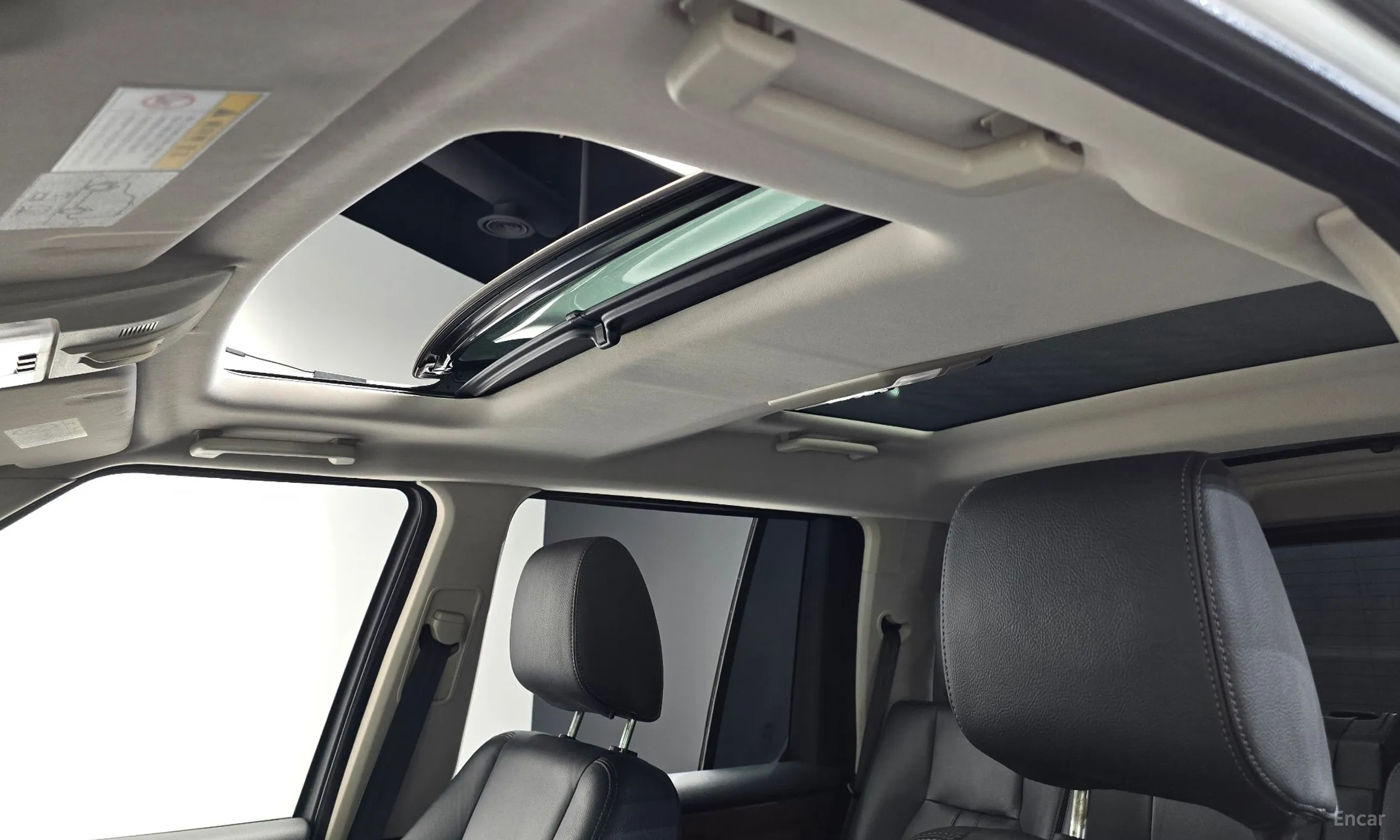 Land Rover Discovery 4 превью 17