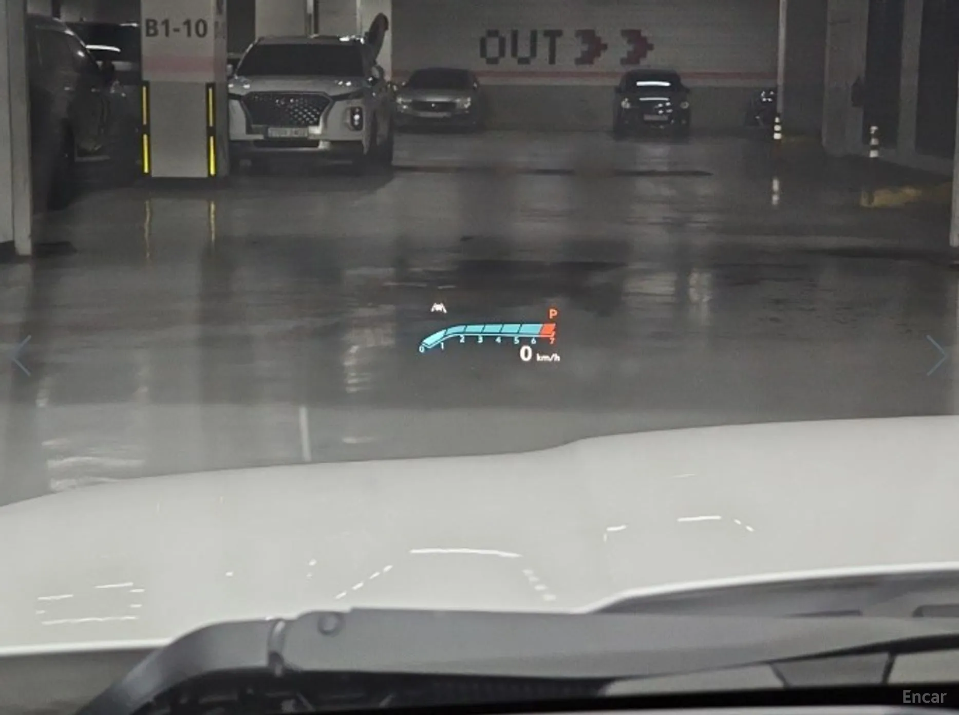 Cadillac CT4 превью 17