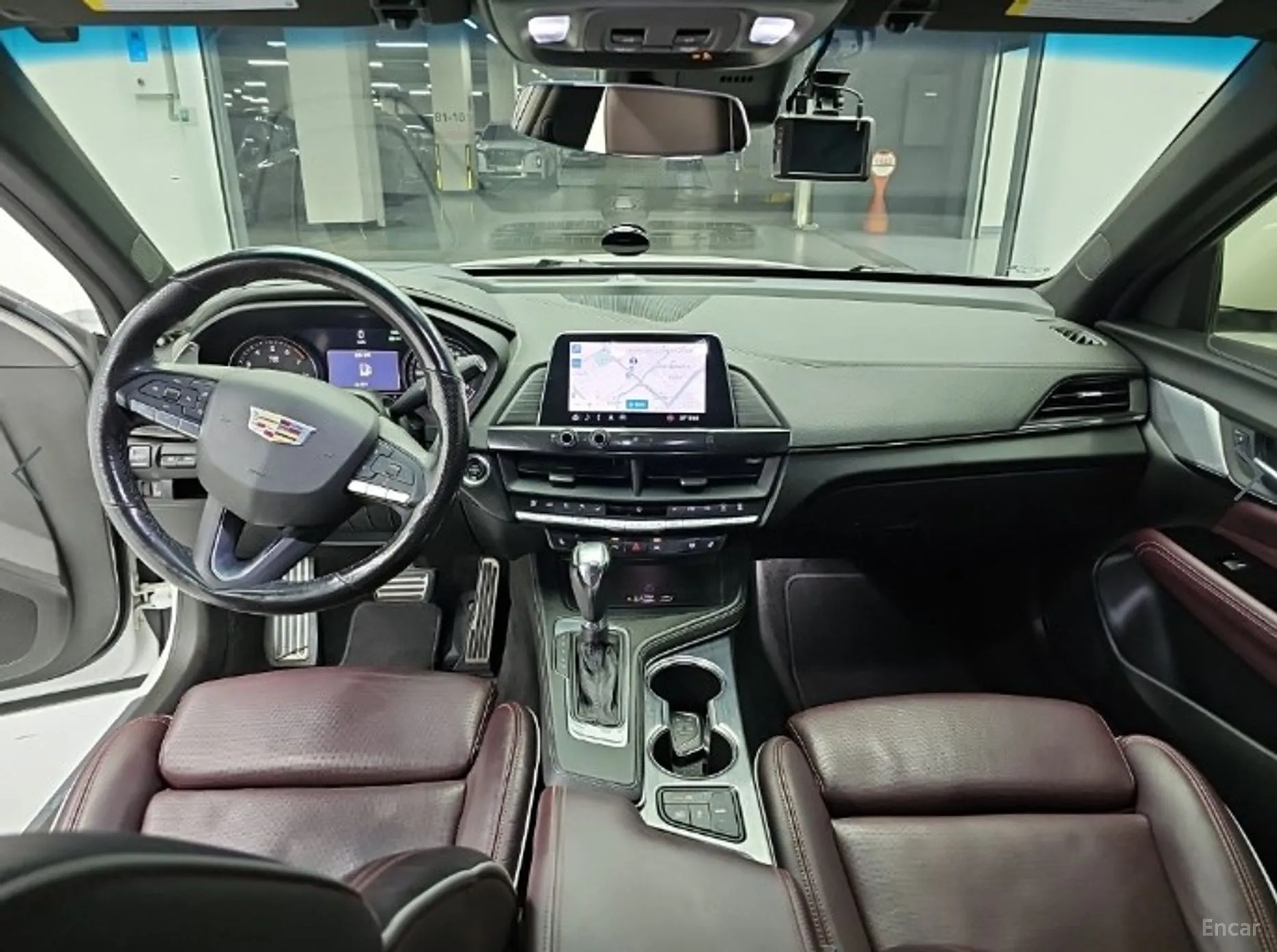 Cadillac CT4 превью 7