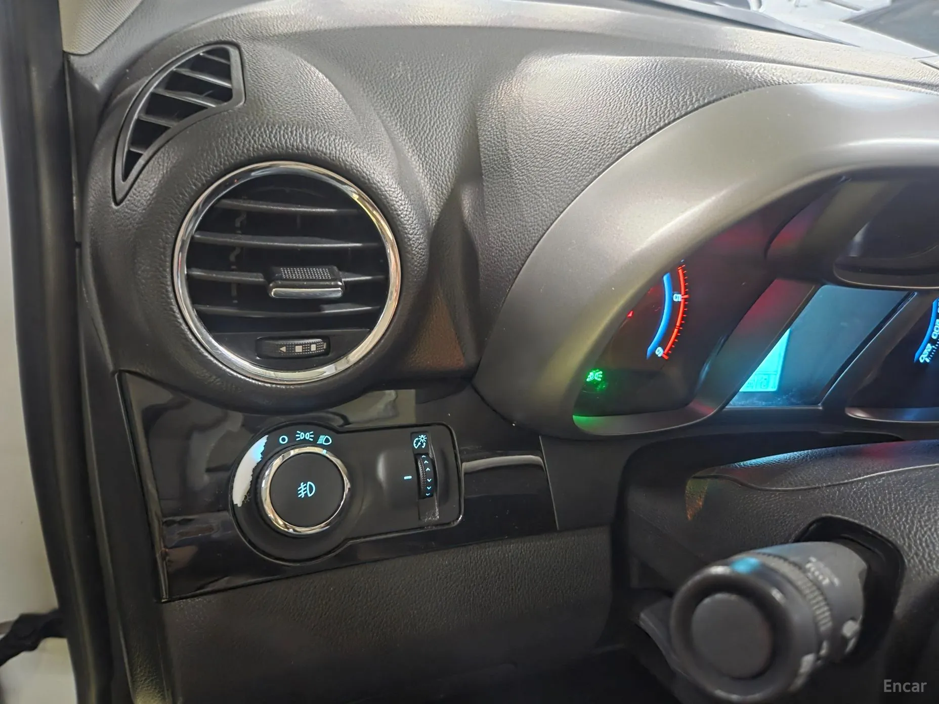 Chevrolet (GM Daewoo) Orlando превью 15