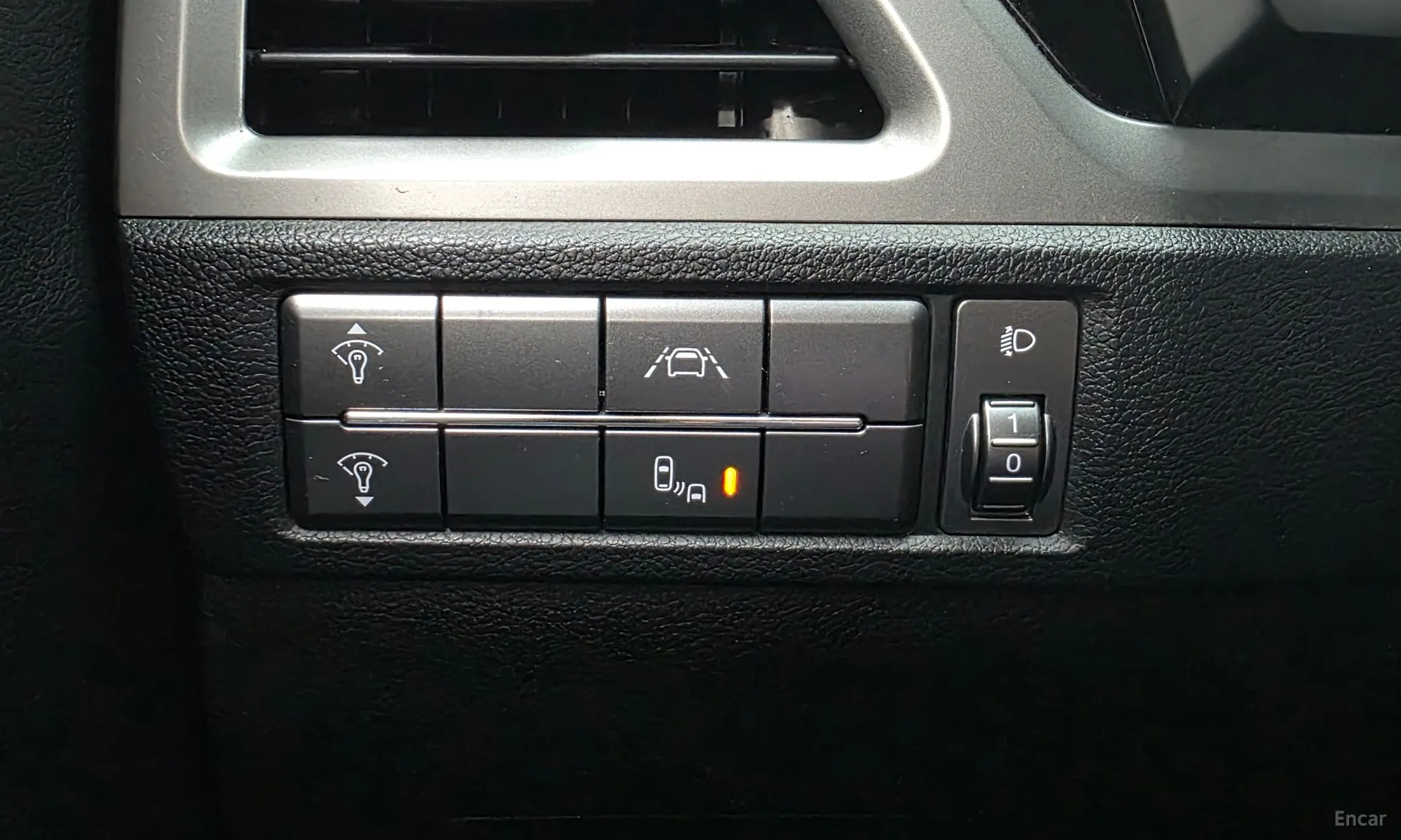 KG Mobility (SsangYong) Beautiful Korando превью 18