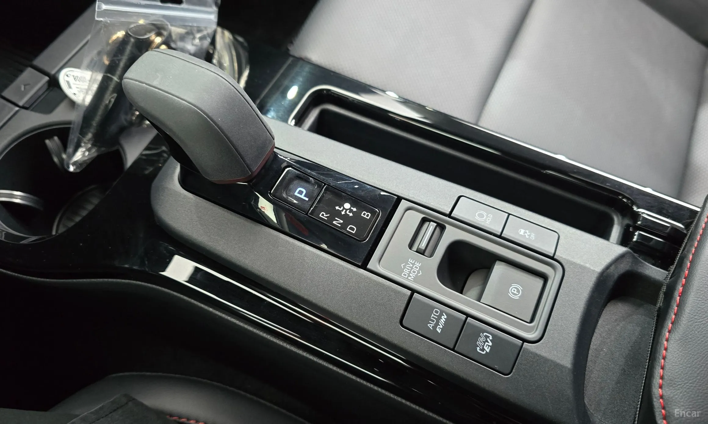Toyota Prius 5th Generation превью 9