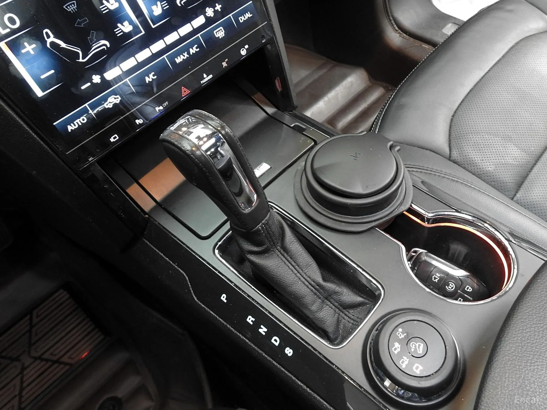 Ford Explorer превью 9