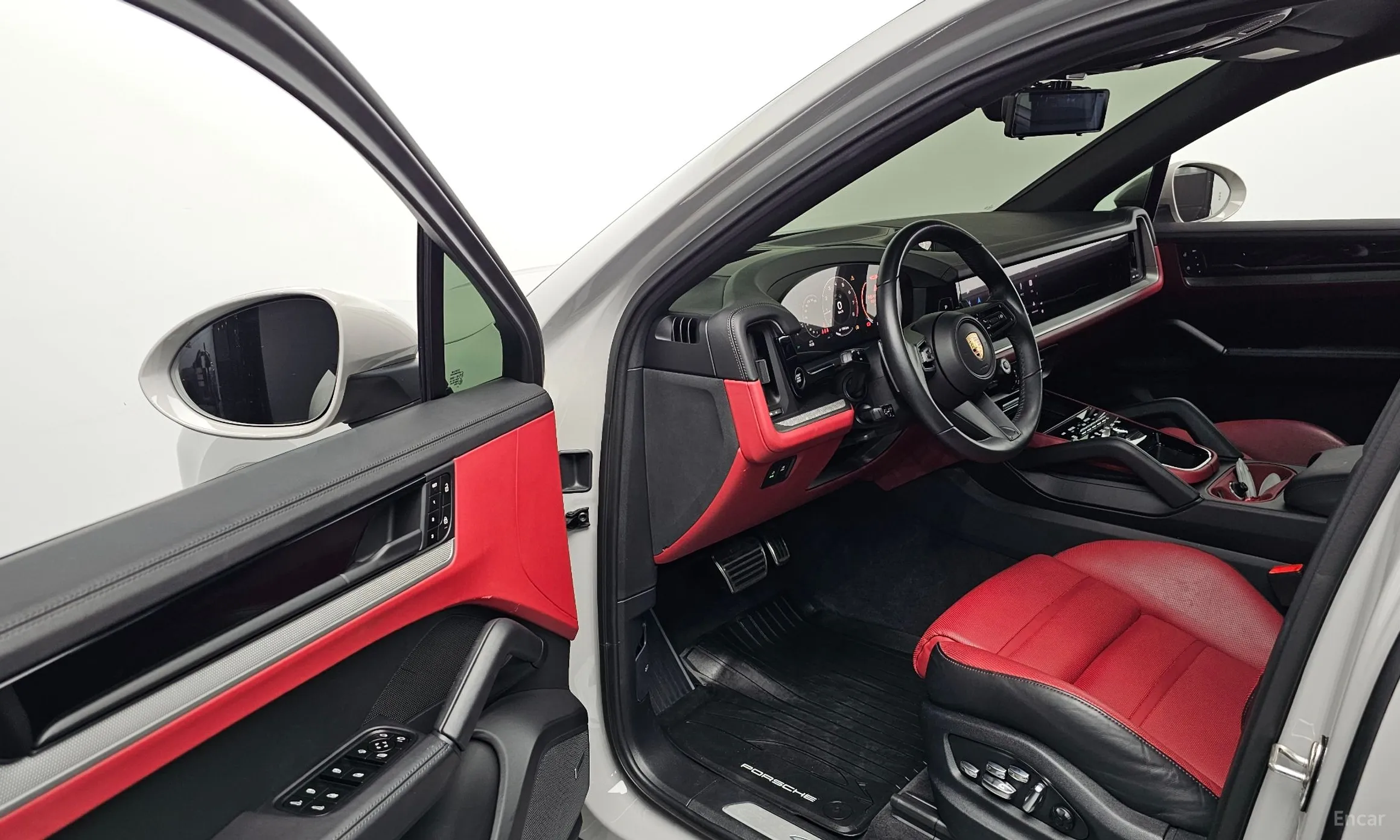 Porsche Cayenne (PO536) превью 10