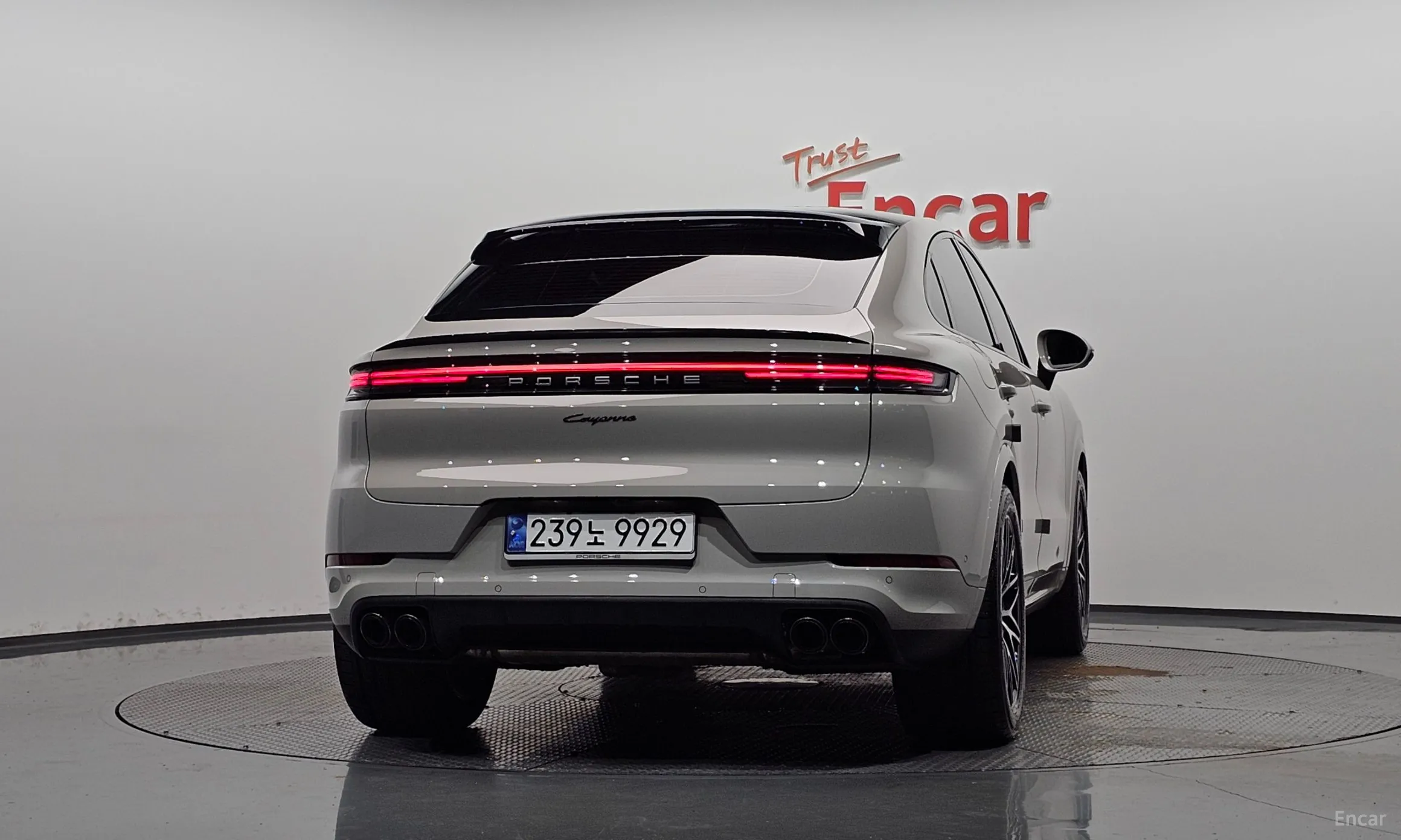 Porsche Cayenne (PO536) превью 4