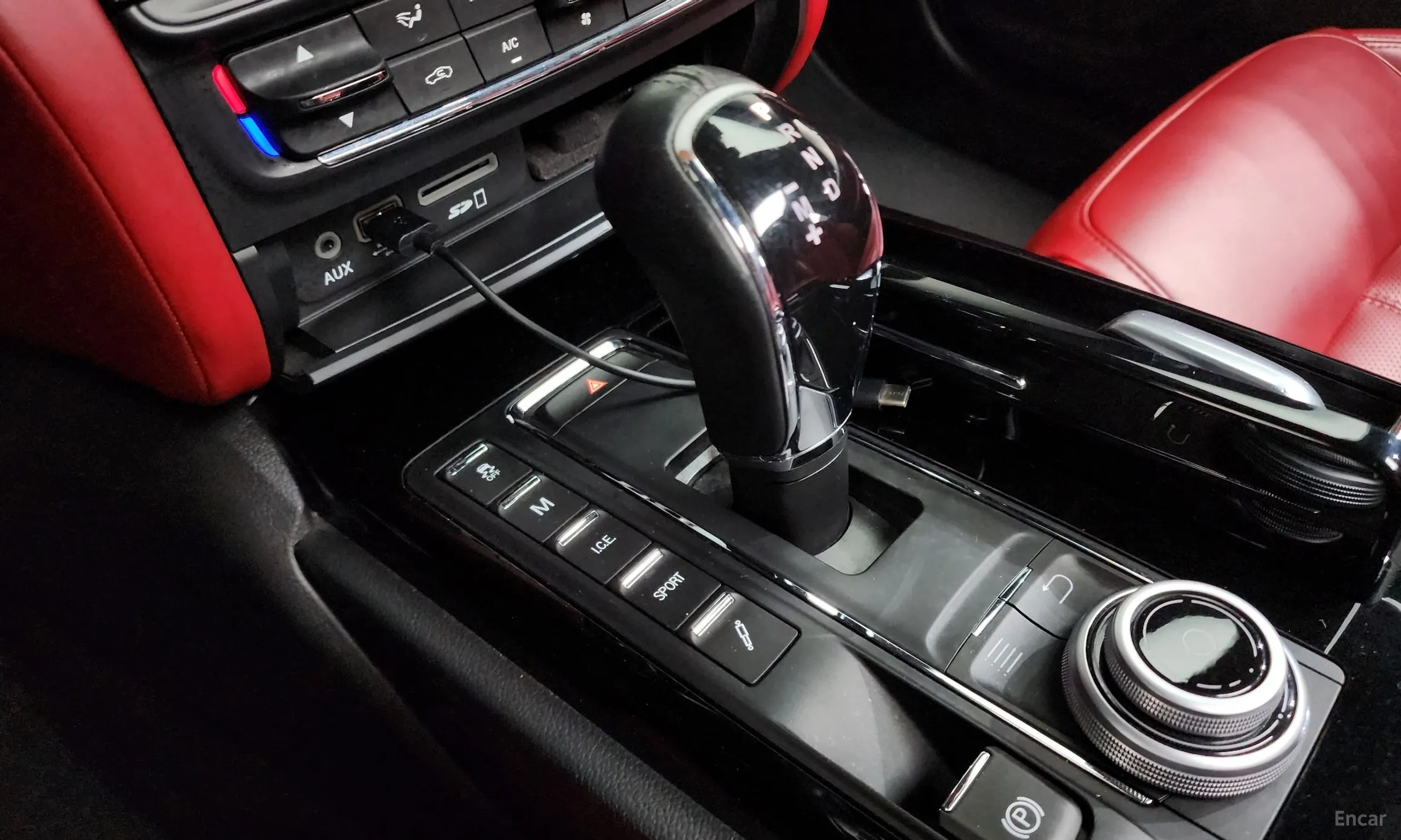 Maserati Quattroporte превью 9