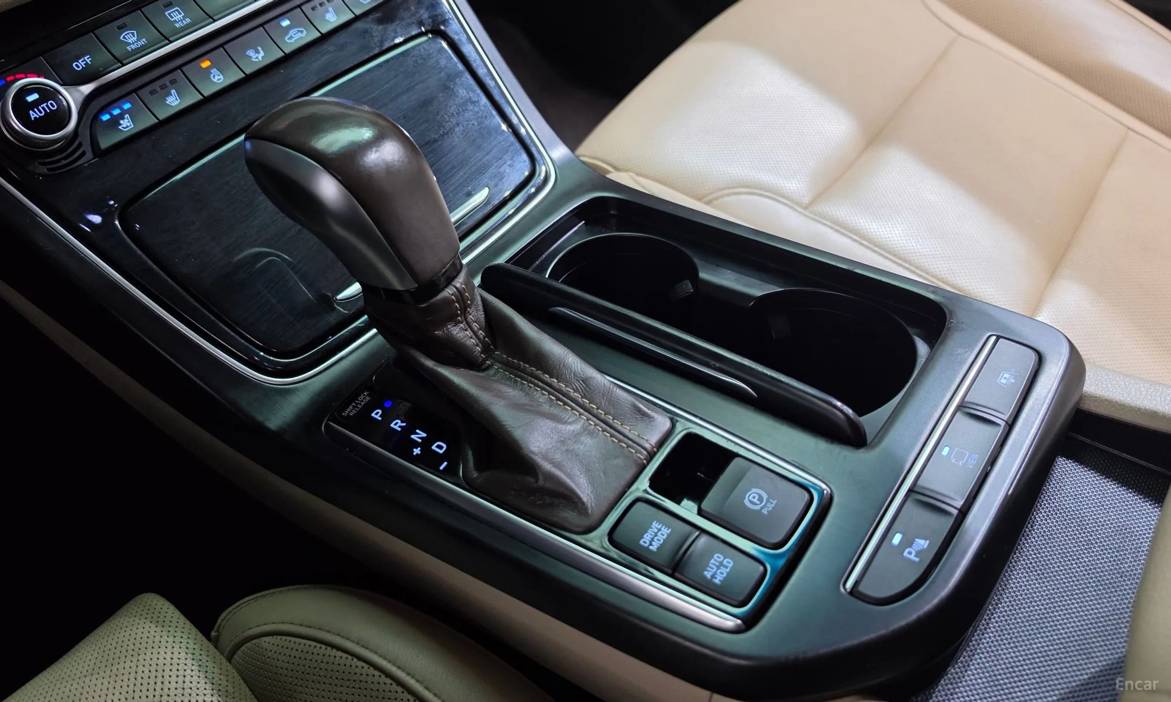 Hyundai Grandeur IG превью 9