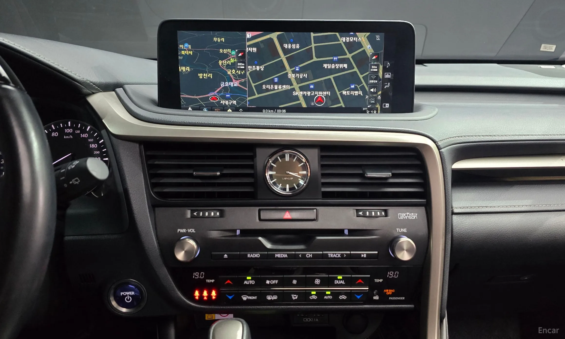 Lexus RX450h Gen 4 превью 15