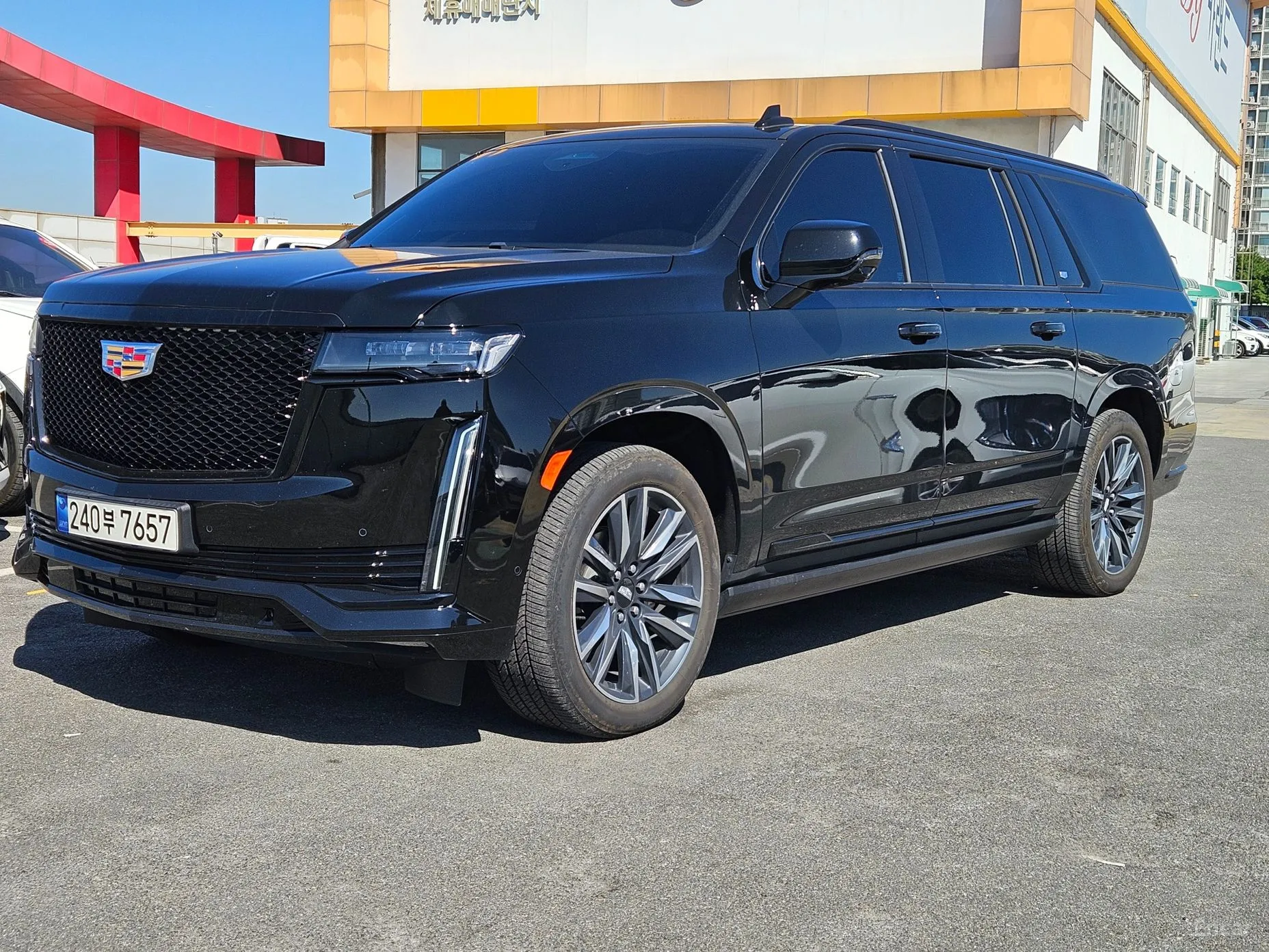 Cadillac Escalade 5th Generation