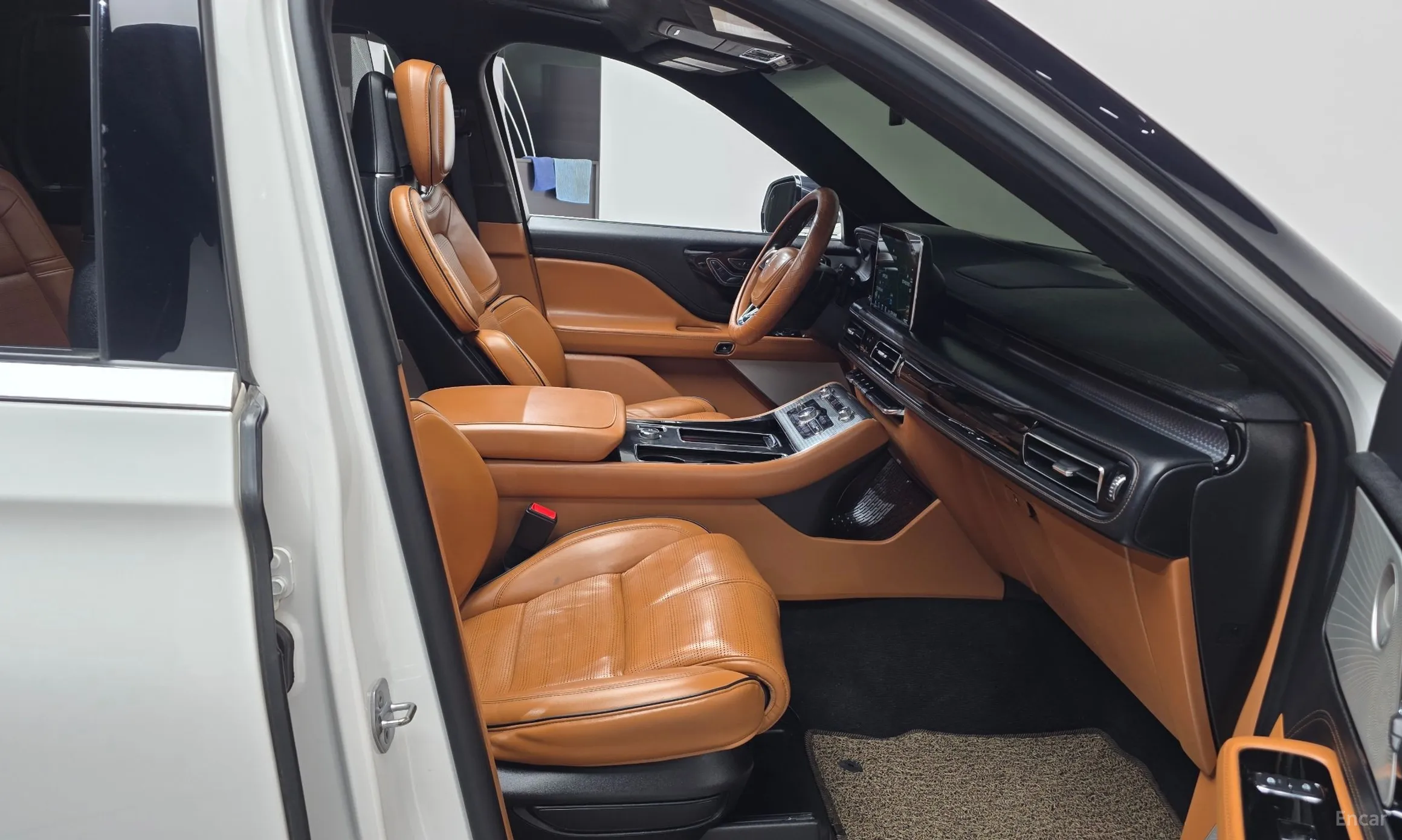 Lincoln Aviator 2nd Generation превью 11