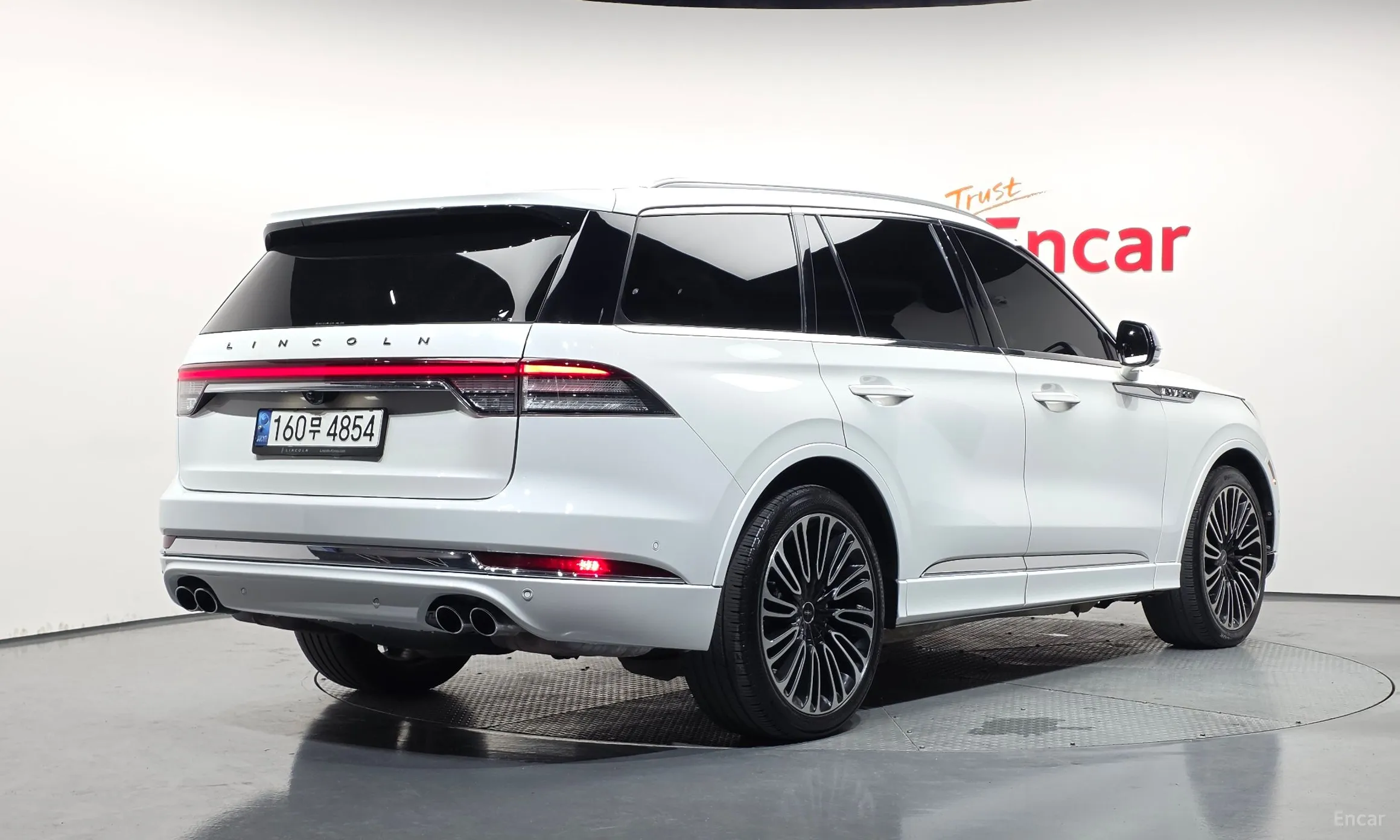 Lincoln Aviator 2nd Generation превью 2