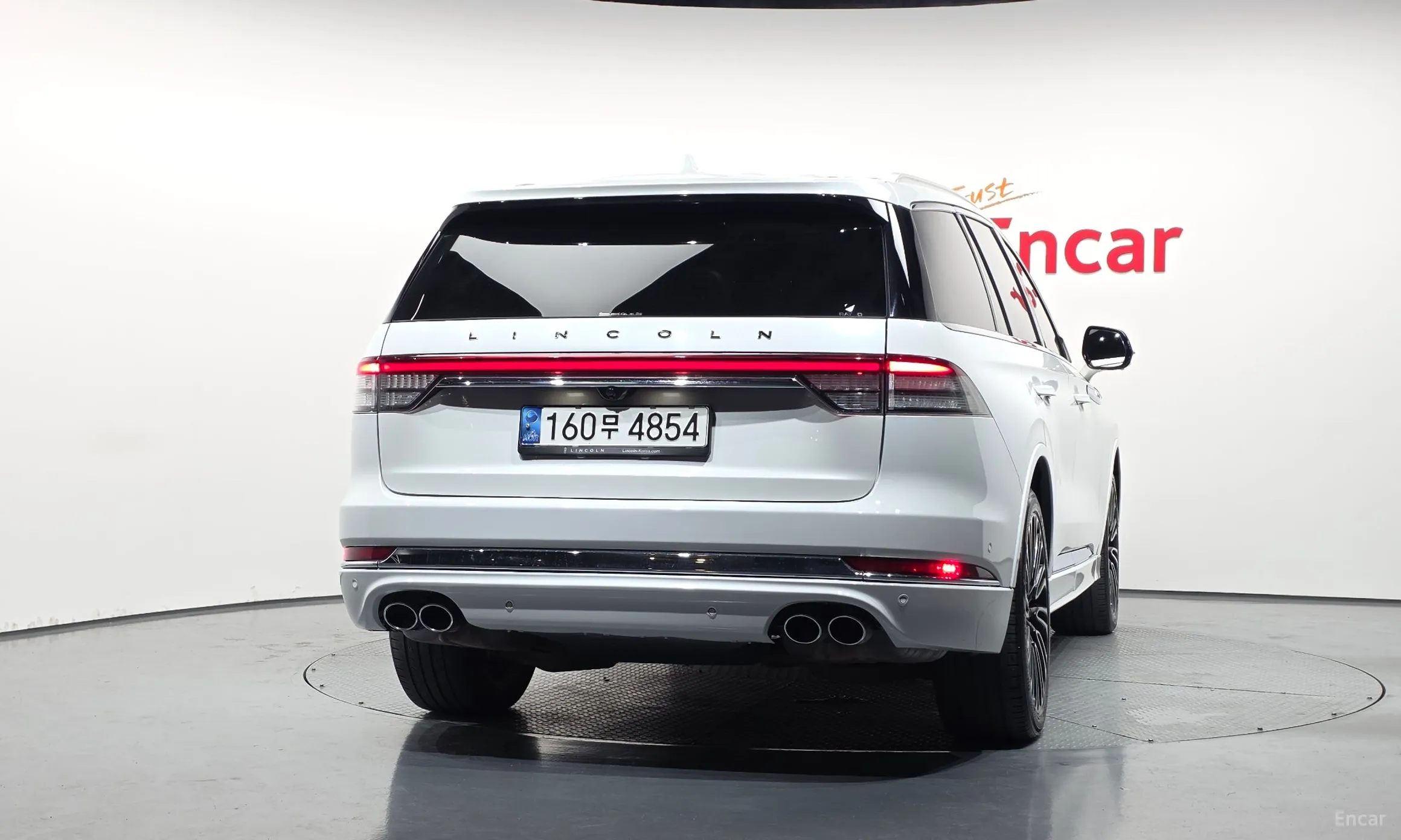 Lincoln Aviator 2nd Generation превью 4