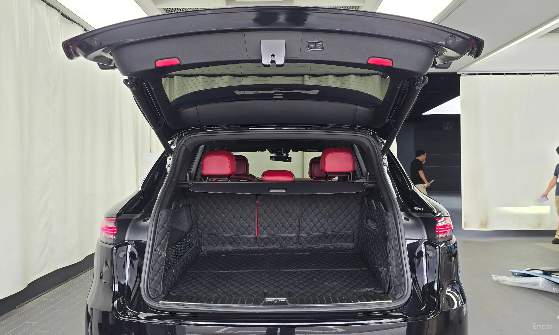Porsche Cayenne (PO536) превью 20