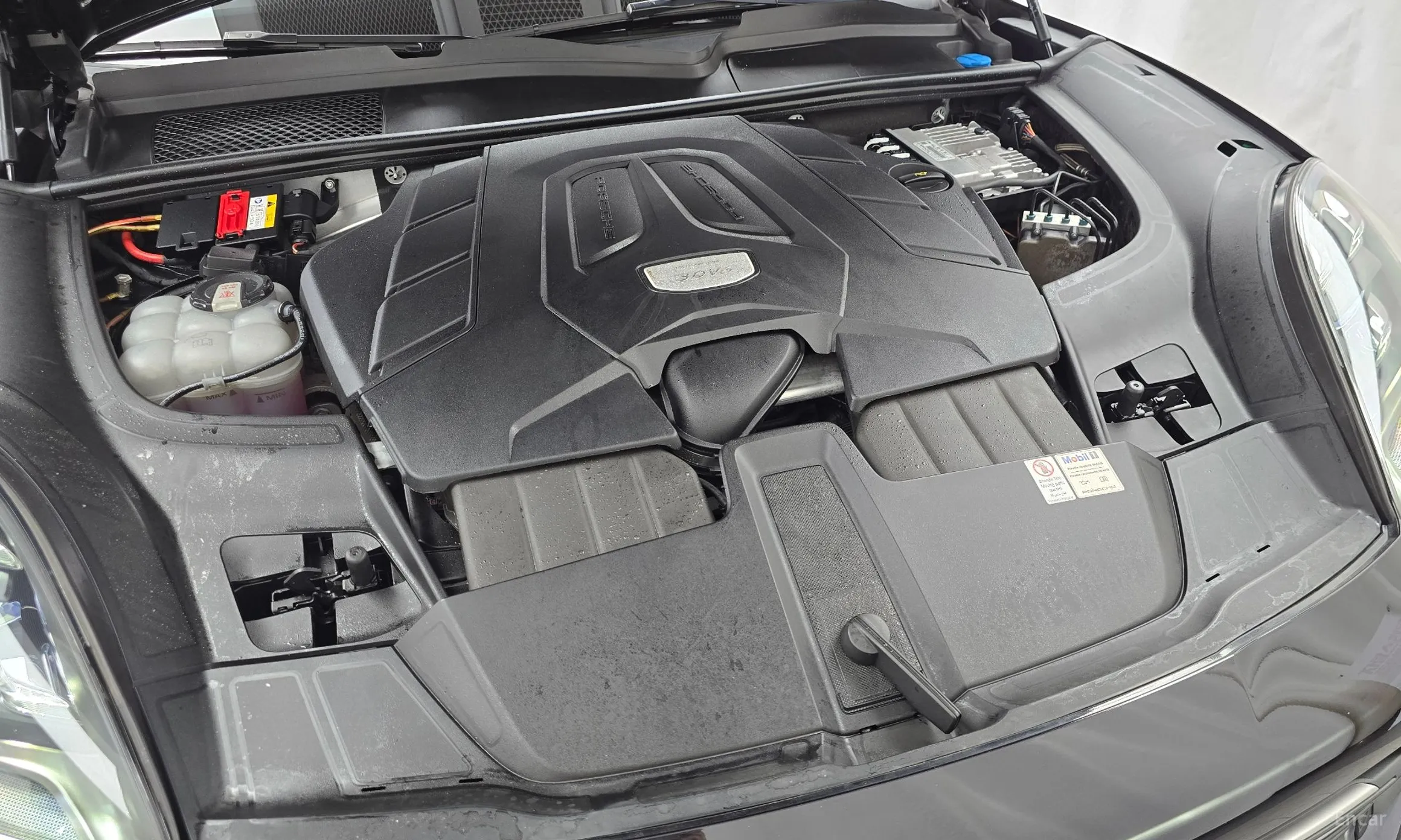 Porsche Cayenne (PO536) превью 6