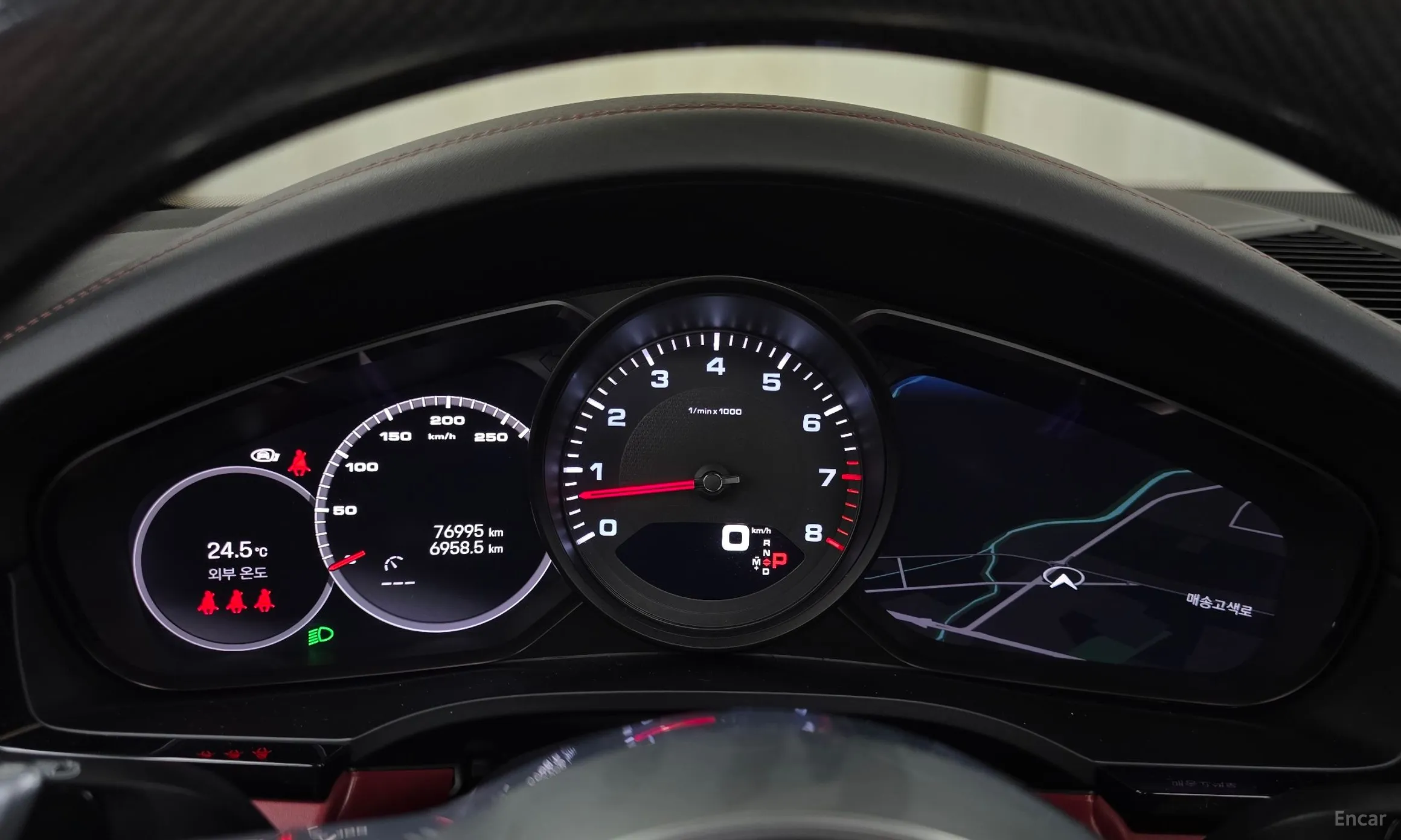 Porsche Cayenne (PO536) превью 8