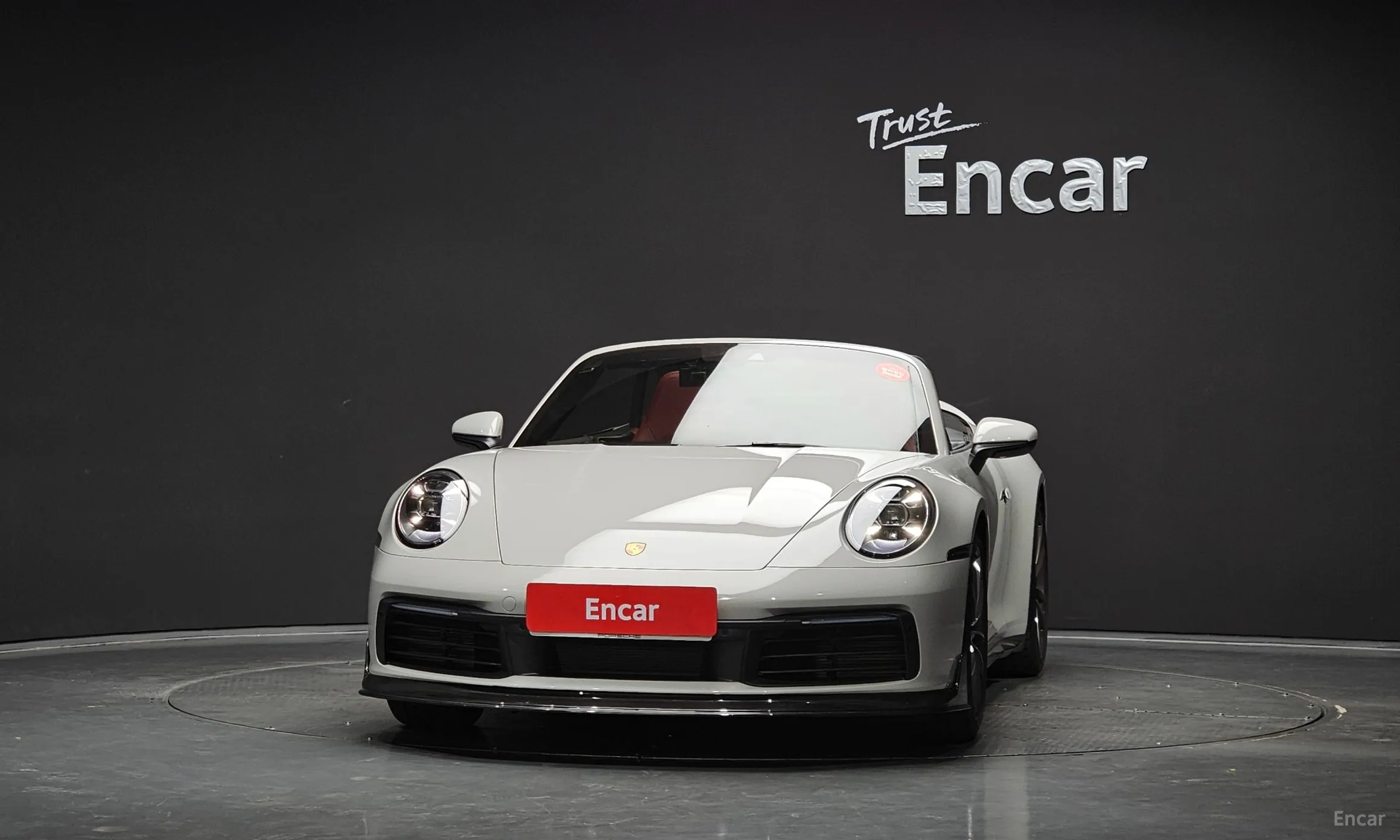 Porsche 911 (992) превью 3