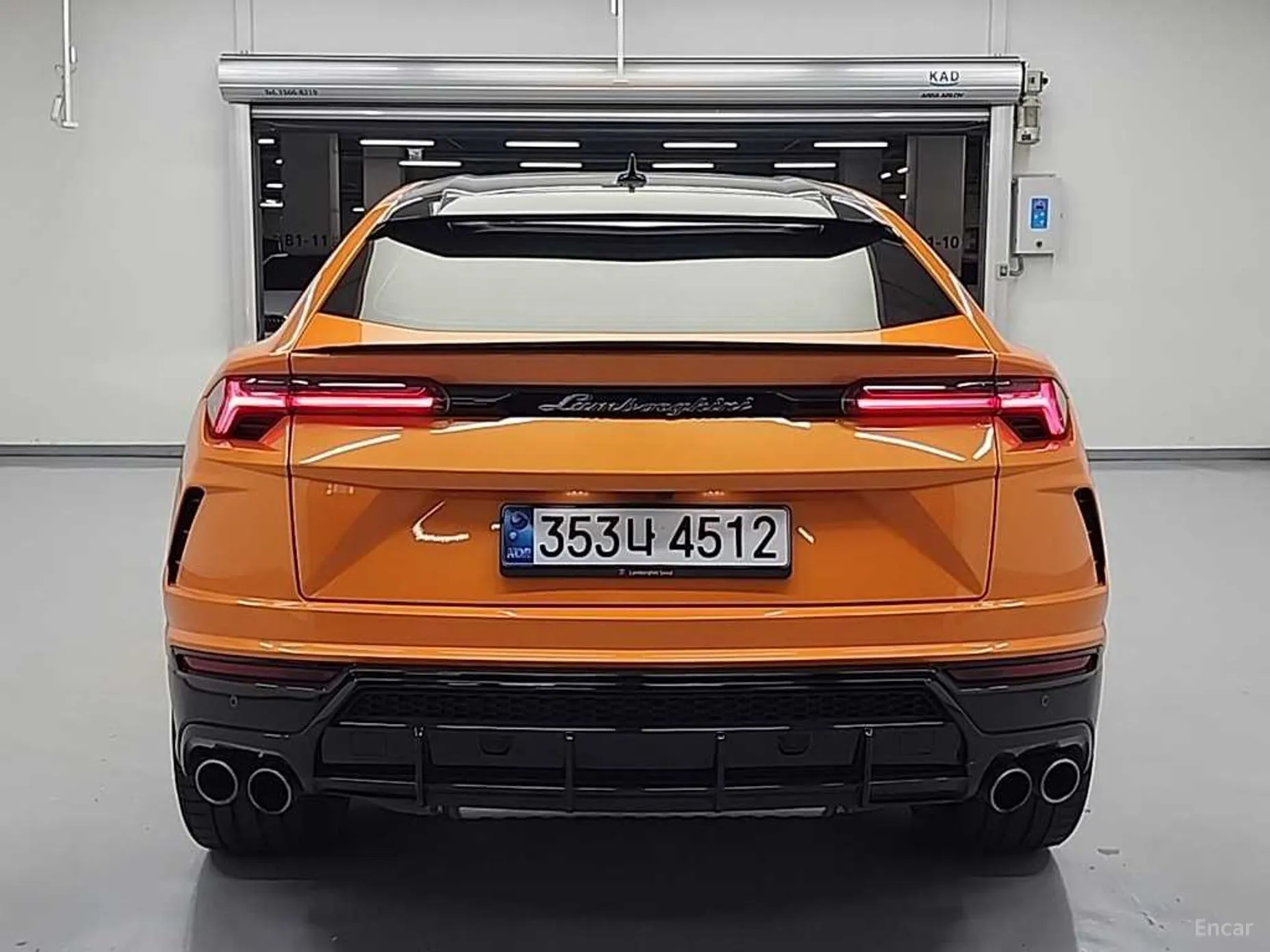Lamborghini Urus превью 3