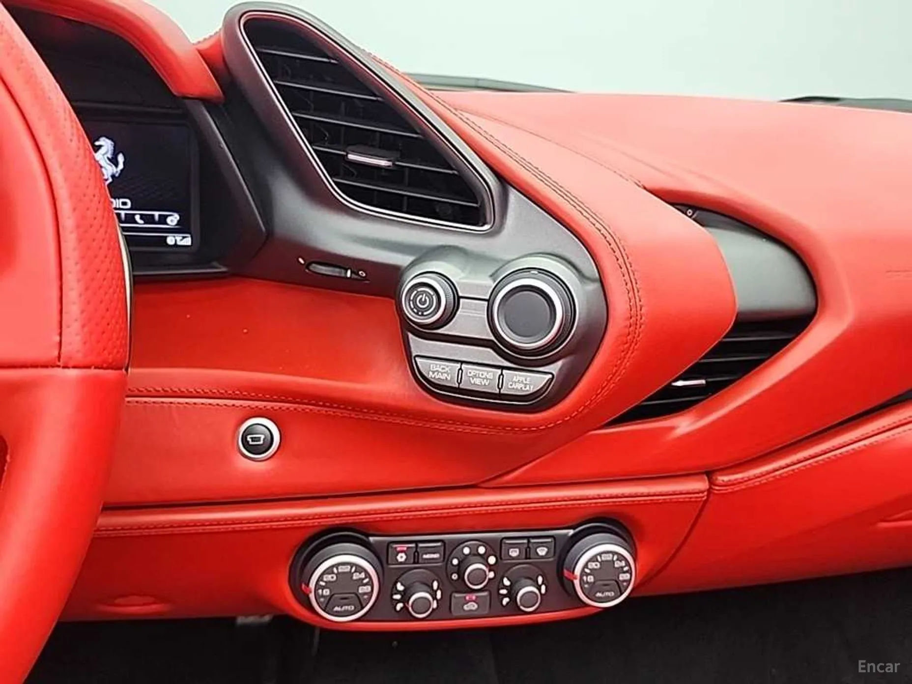 Ferrari 488 Spider превью 10