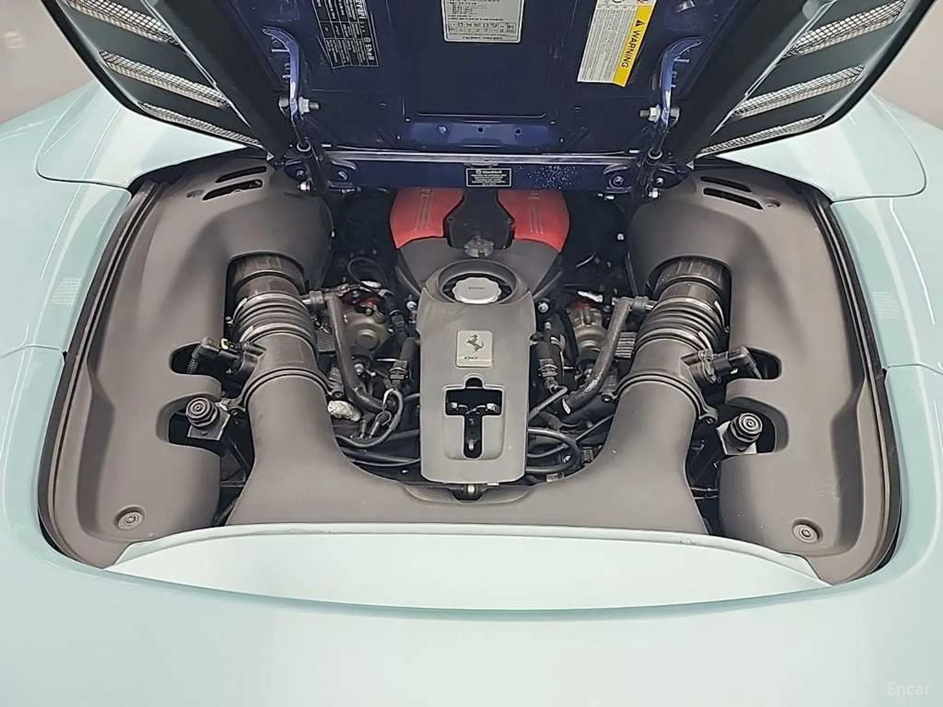 Ferrari 488 Spider превью 5