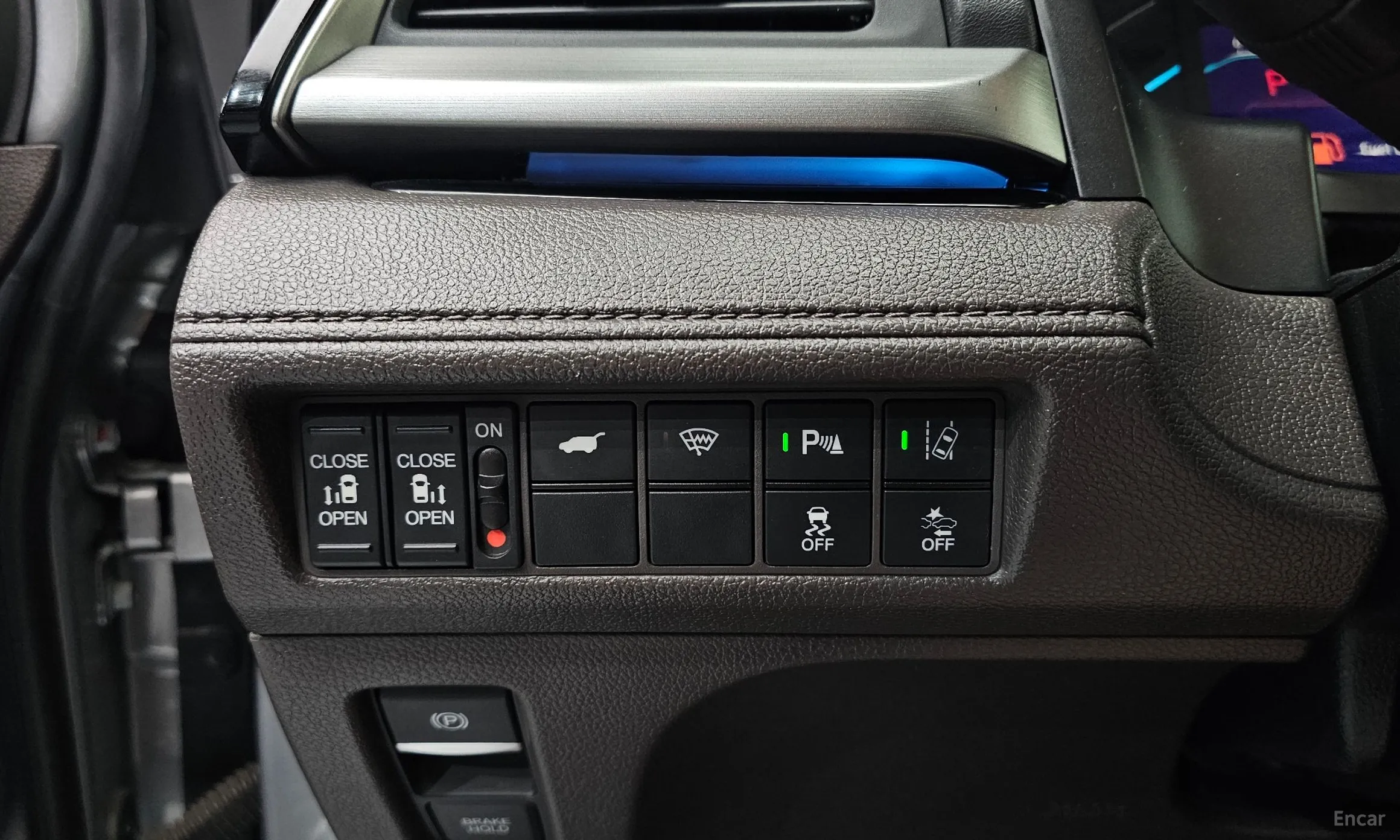 Honda Odyssey превью 17